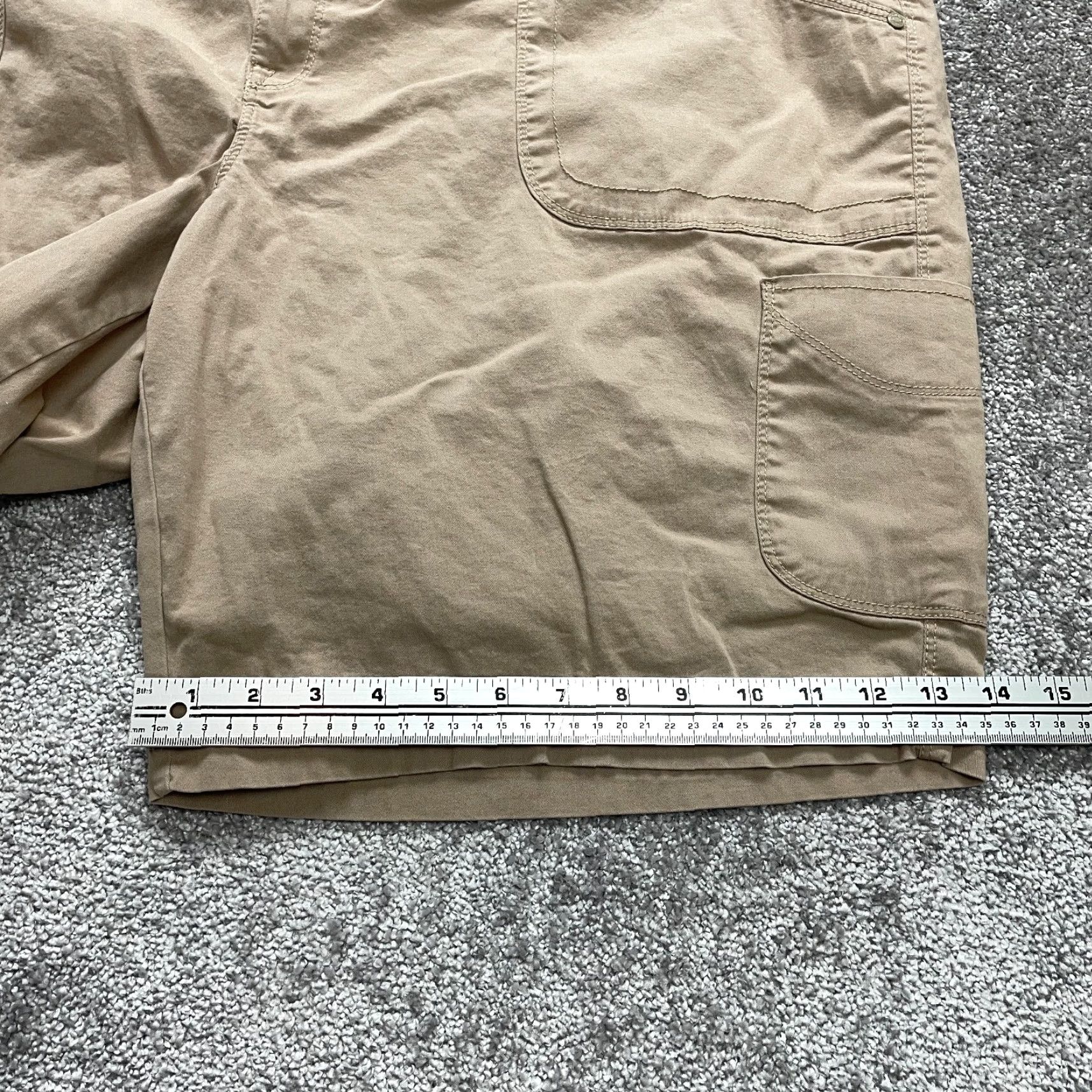 Gloria Vanderbilt Gloria Vanderbilt Bermuda Shorts Womens Plus 24W Brown Khaki Average Cotton 11" Shorts Slim? Size 42" / US 20 - 2 Thumbnail