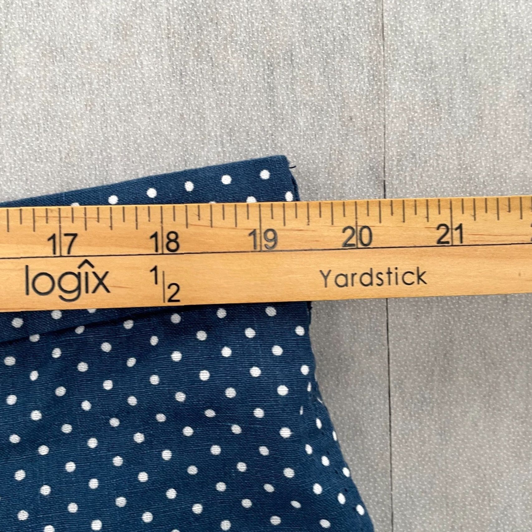 Peter Millar Peter Millar Shorts Adult 40 Blue Polka Dot Linen Cotton Chino Golf Mens Size US 40 / EU 56 - 6 Thumbnail