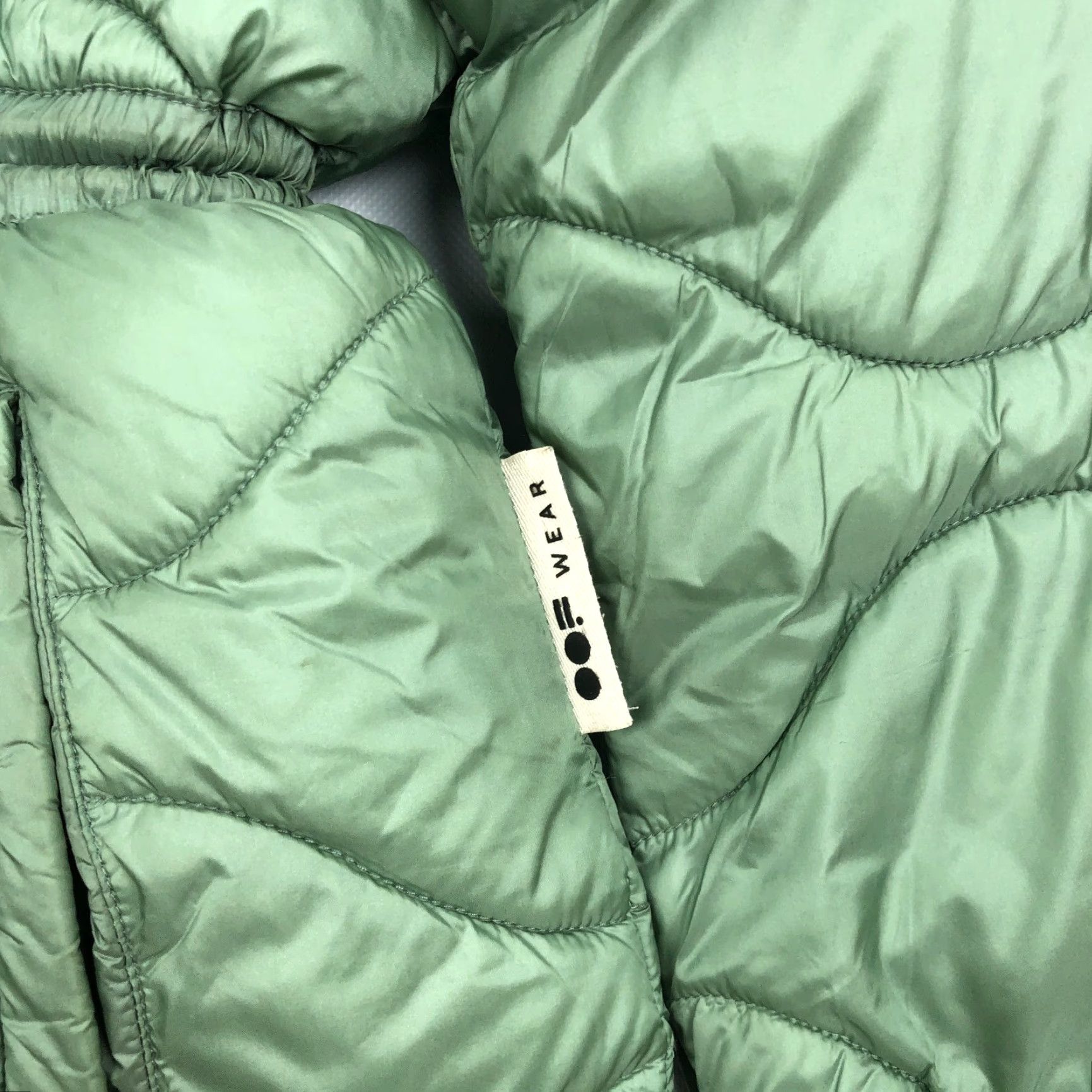 OOF Wear OOFWear Puffer Jacket Womens Size 42 Medium Green Regular Nylon Solid Long Sleeve Zip Jacket Womens Size M / US 6-8 / IT 42-44 - 3 Thumbnail