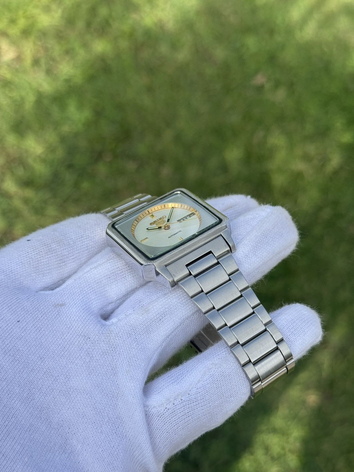 Seiko Vintage Seiko 5 Automatic japan Watch: silver Dial, TV Case Size 36 - 12 Thumbnail