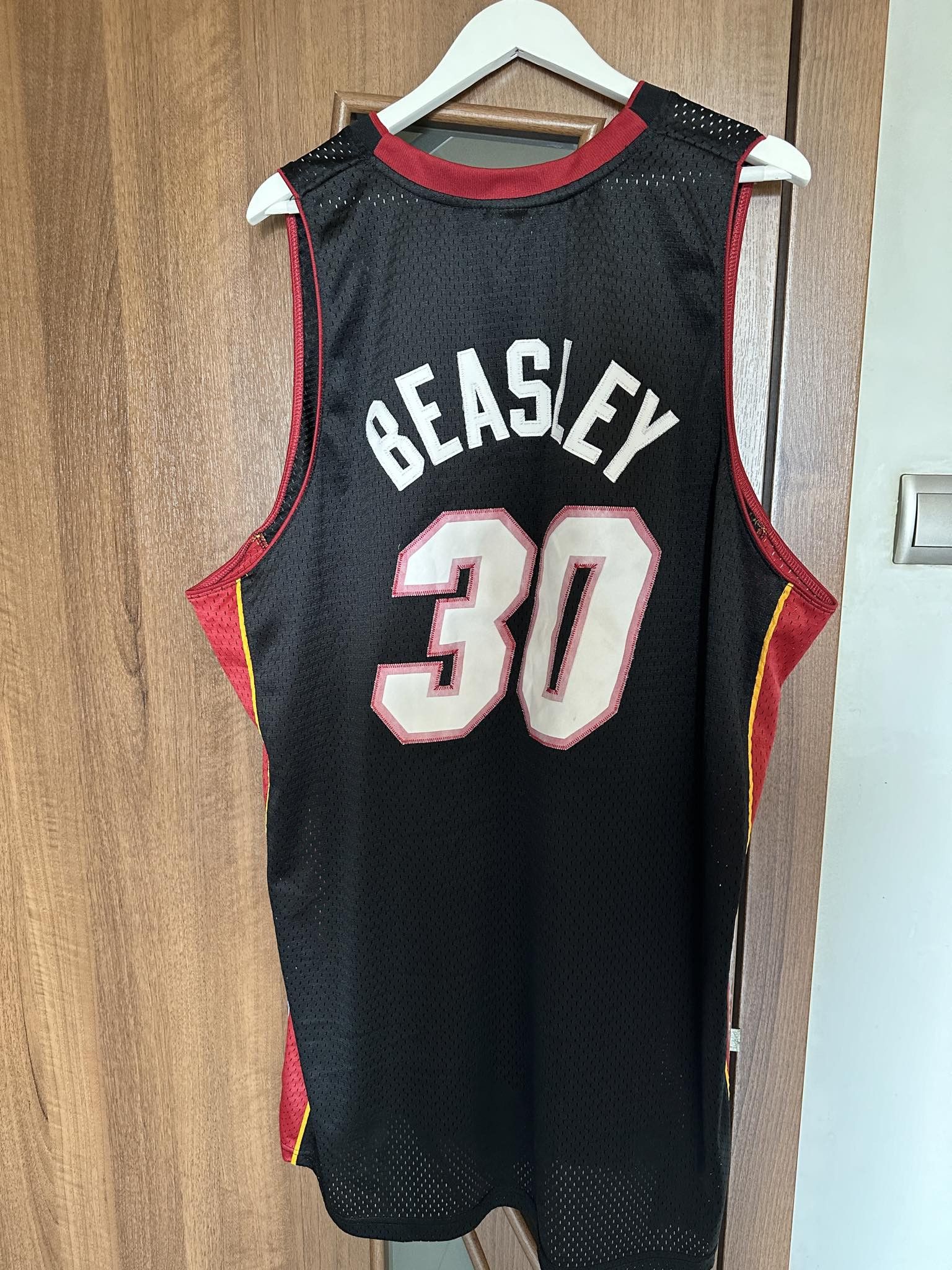 Adidas Adidas Miami Heat NBA Michael Beasley Basketball Jersey Size US XXL / EU 58 / 5 - 2 Thumbnail