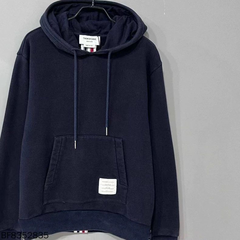Thom Browne Thom Browne A striped hoodie on the back Size US M / EU 48-50 / 2 - 2 Thumbnail