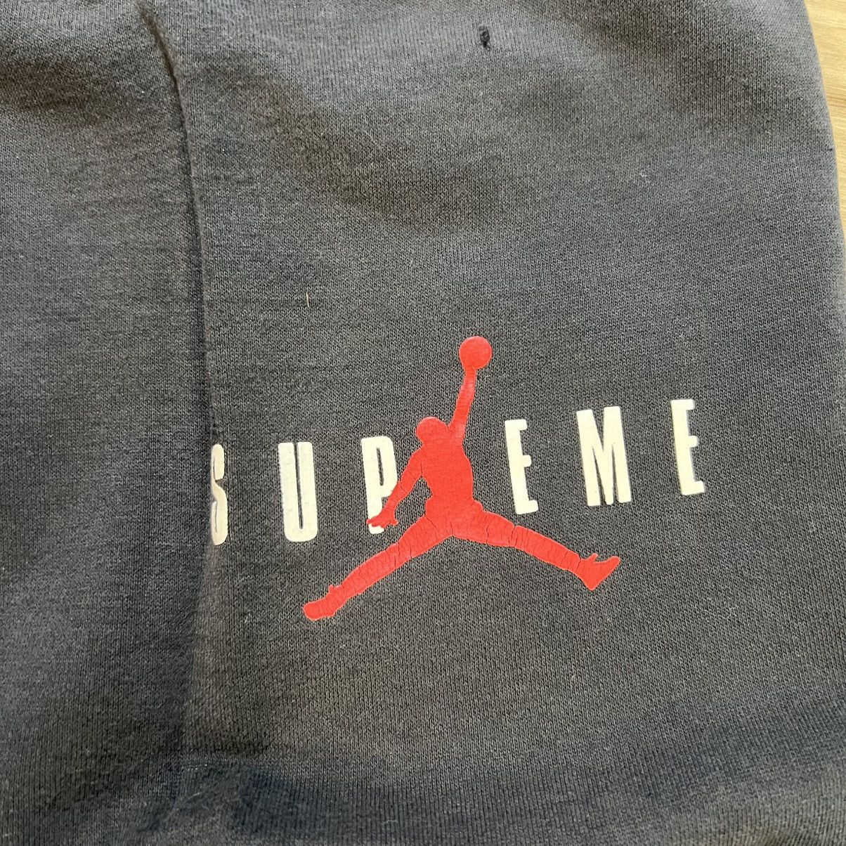 Jordan Brand × Supreme Supreme Jordan Sweatpants Owned by Salehe Bembury Size US 34 / EU 50 - 2 Thumbnail