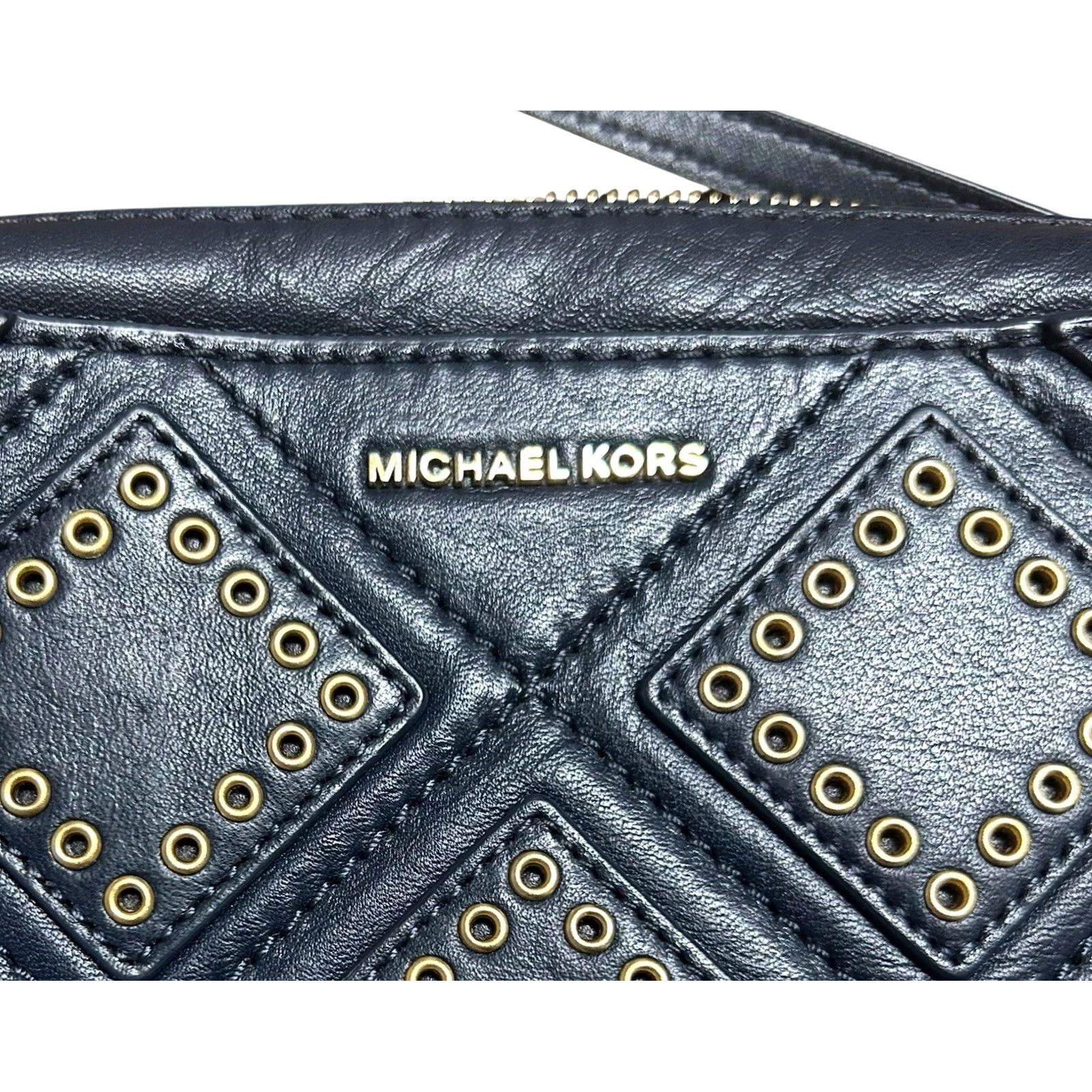 Vintage VINTAGE? No. Michael Kors Diamond Grommet JetSet Travel Leather Crossbody Bag Navy Blue Purse Size ONE SIZE - 5 Thumbnail