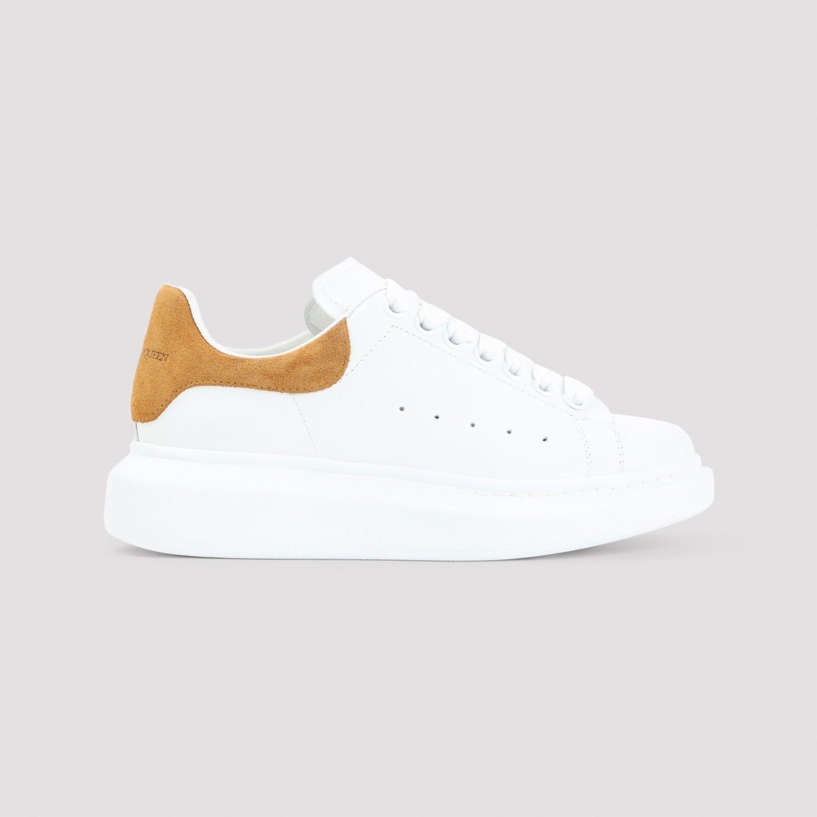 Alexander McQueen ALEXANDER MCQUEEN Oversized White Leather Sneakers New & Aut Size US 7.5 / IT 37.5 - 4 Thumbnail