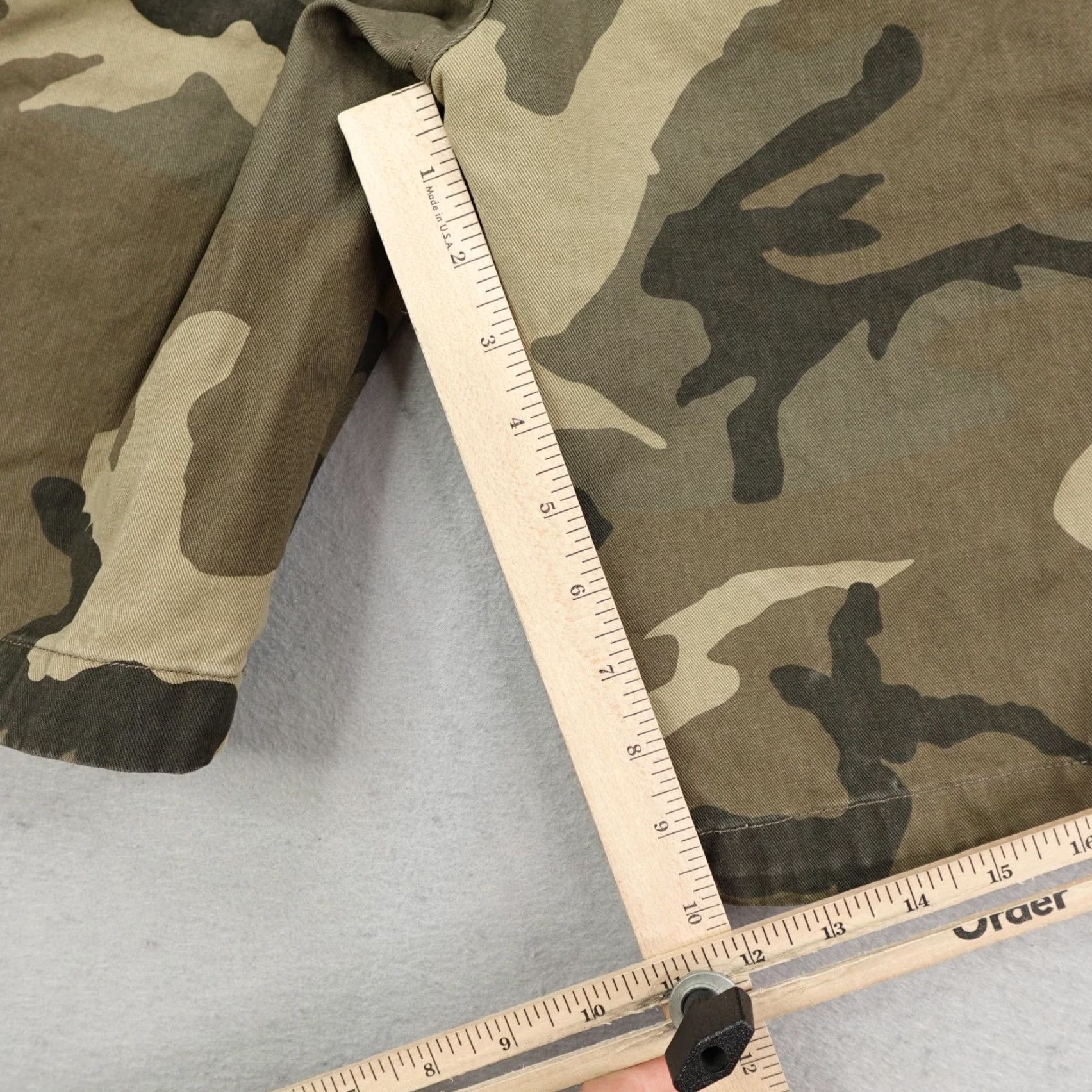Vintage Muscle Alive Cargo Shorts Men's 34 Green Brown Camouflage Utility Outdoor Work Size US 34 / EU 50 - 7 Thumbnail