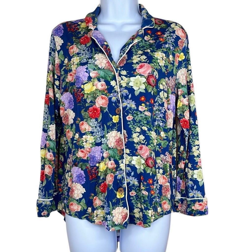 Other Posh Peanut Womens Small Blue Floral Button Down Bamboo Clas Size ONE SIZE - 1 Thumbnail