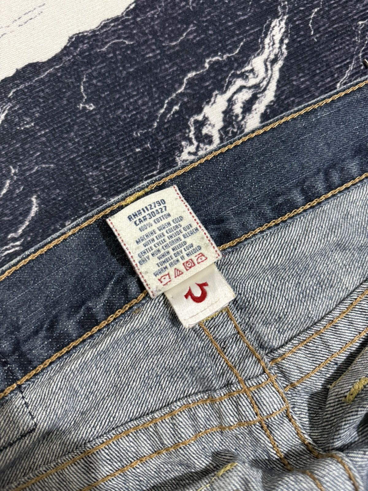 True Religion True religion world tour section slim jeans Size US 29 - 12 Thumbnail