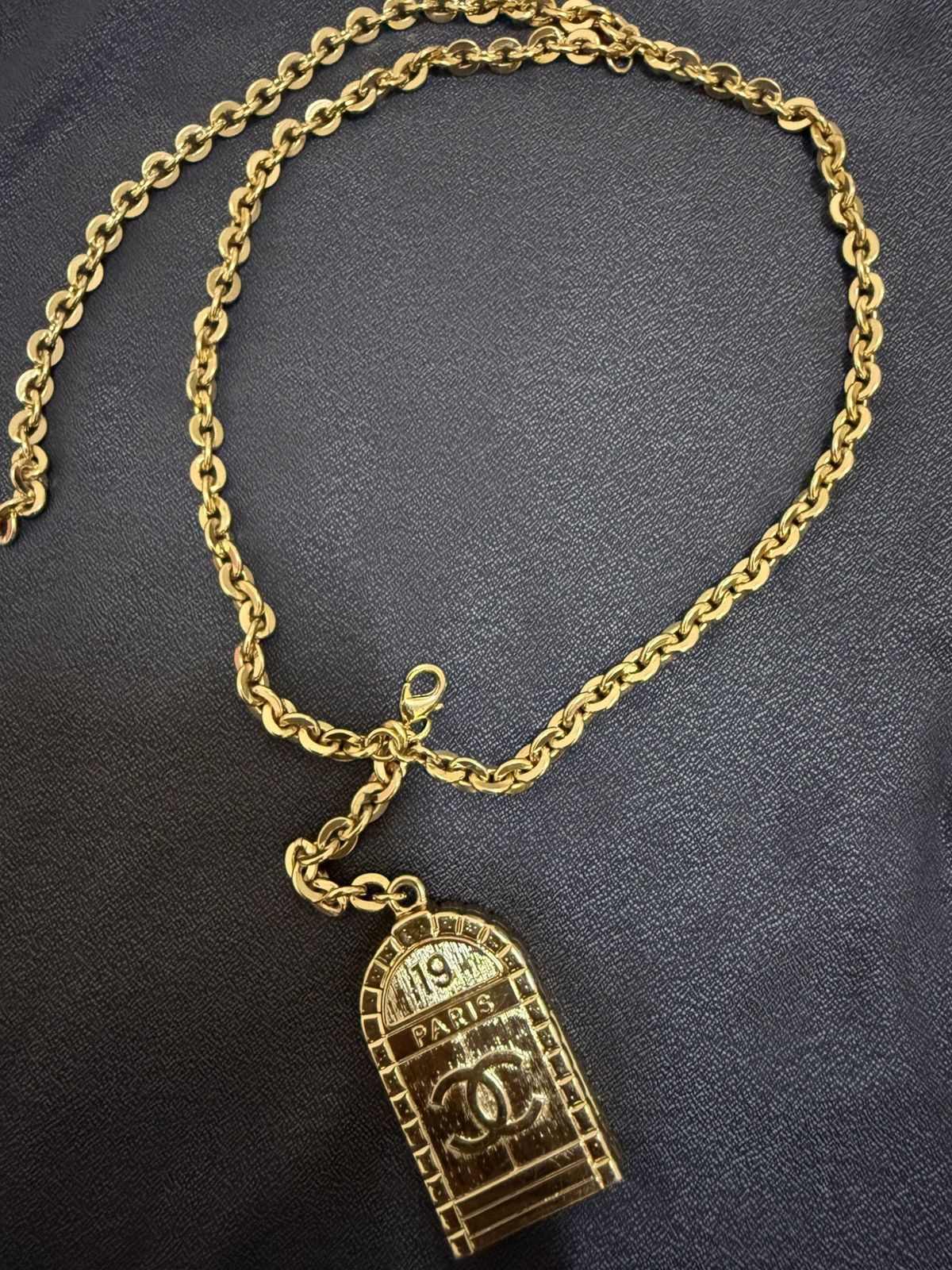 CHANEL Runway 31 Rue Cambon Door Long Necklace Gold