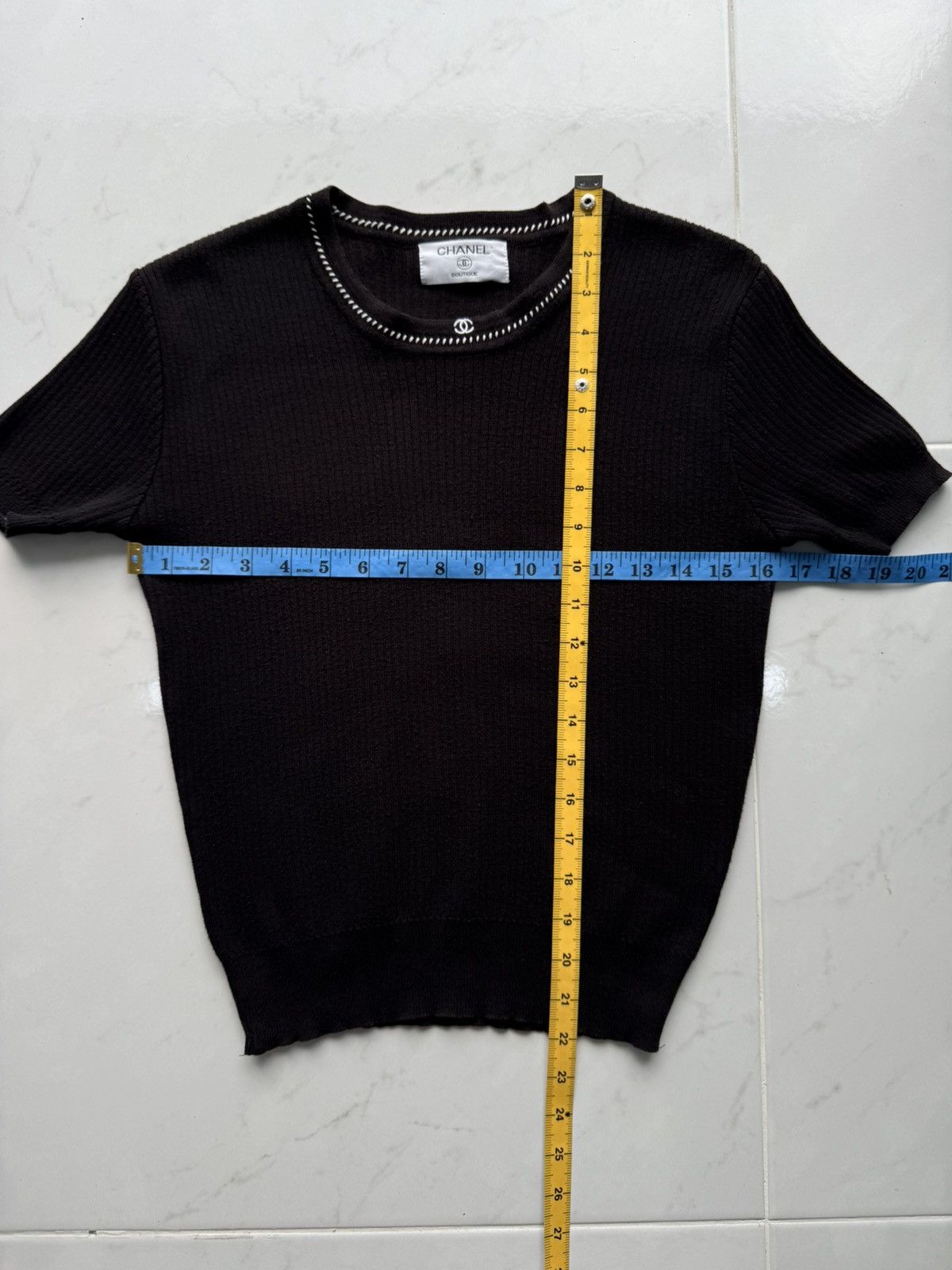 Chanel Vintage CHANEL Neck Logo Black Crop Top Size M / US 6-8 / IT 42-44 - 9 Thumbnail