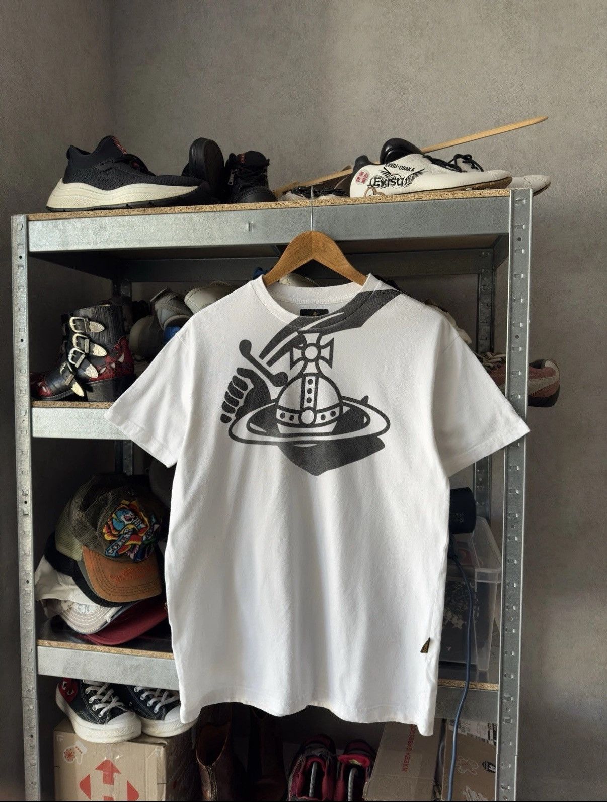 Vivienne Westwood Vivienne Westwood Vintage Big Logo Y2K White T-shirt Men Size US M / EU 48-50 / 2 - 2 Thumbnail