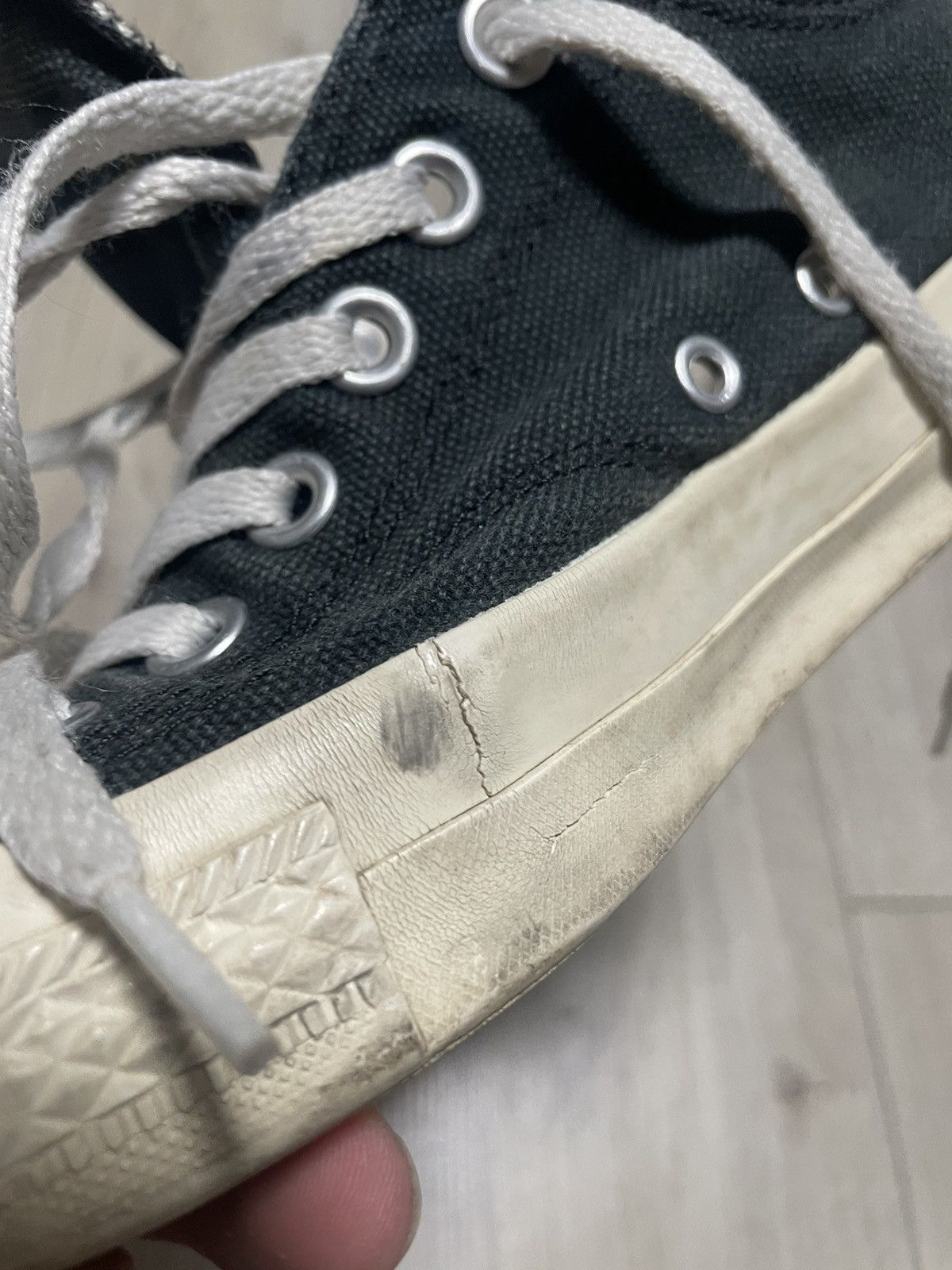 Comme des Garcons Comme des Garçons x Converse Play Black Low Sneakers US 6 Size US 6 / EU 39 - 13 Thumbnail
