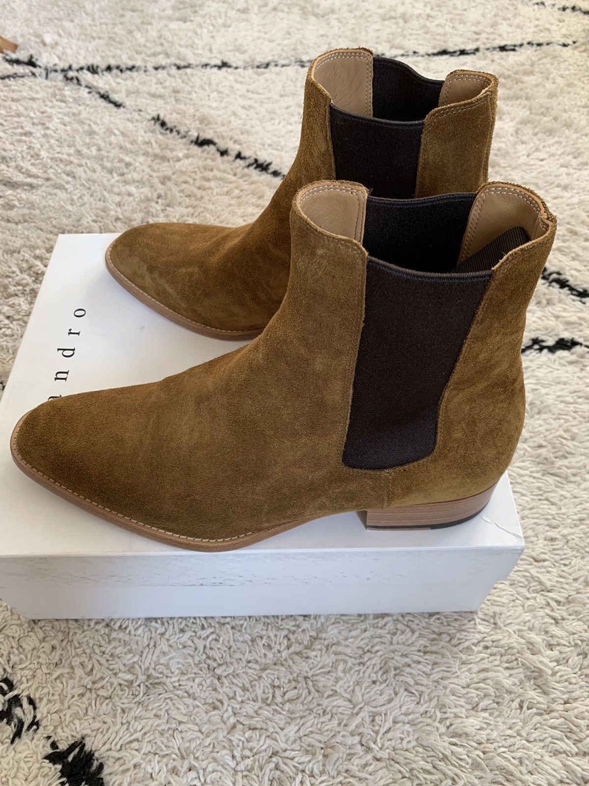 Sandro Sandro Suede Chelsea Boots Size US 10 / EU 43 - 8 Thumbnail