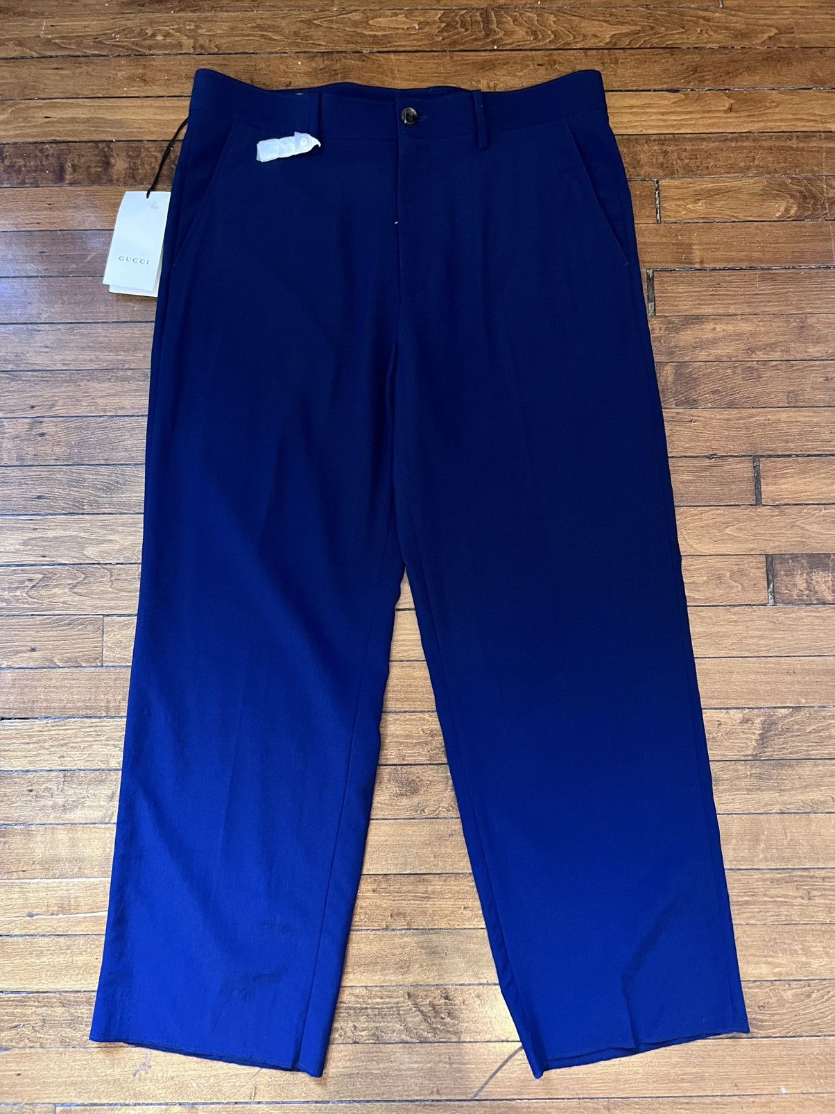 Gucci €1K crinkled, cropped wool trousers, back cinch, IT50, Italy Size US 34 / EU 50 - 1 Thumbnail