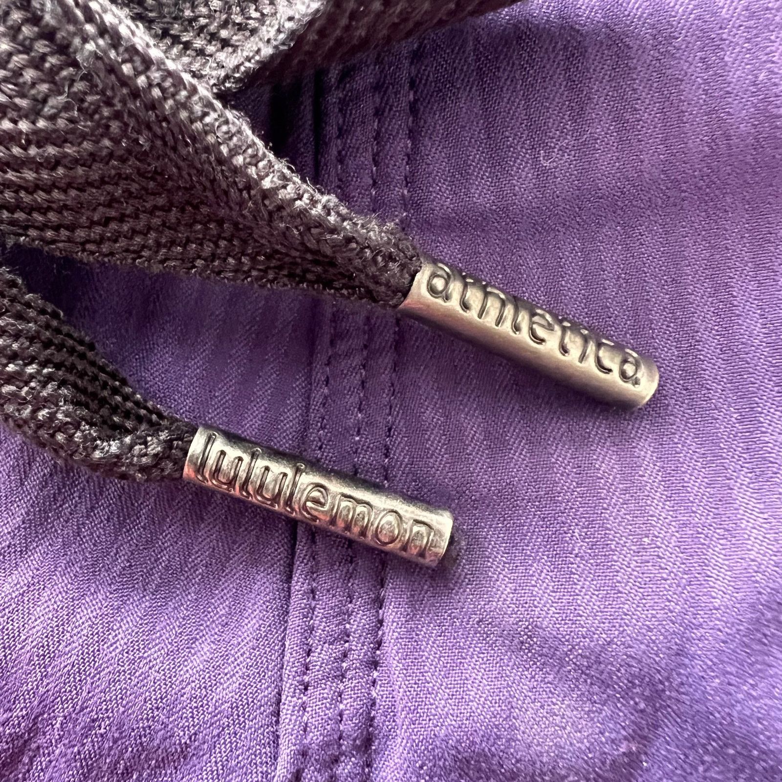 Lululemon Lululemon Purple Paperbag Shorts, US4 Size 27" / US 4 / IT 40 - 6 Thumbnail
