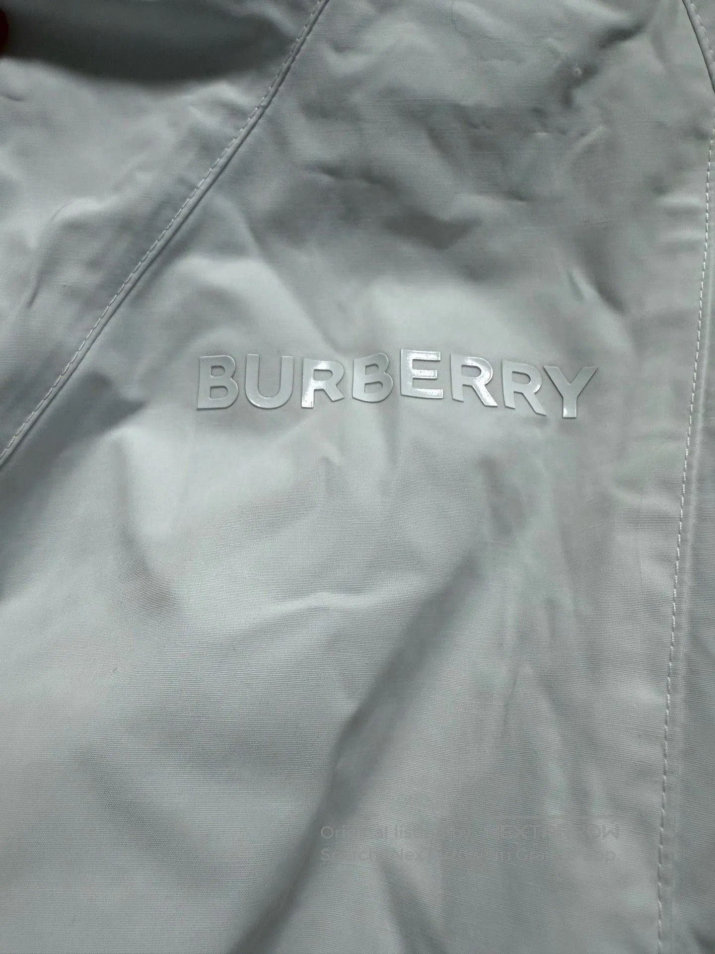Burberry Burberry White Short Coat UK6. Size M / US 6-8 / IT 42-44 - 3 Thumbnail