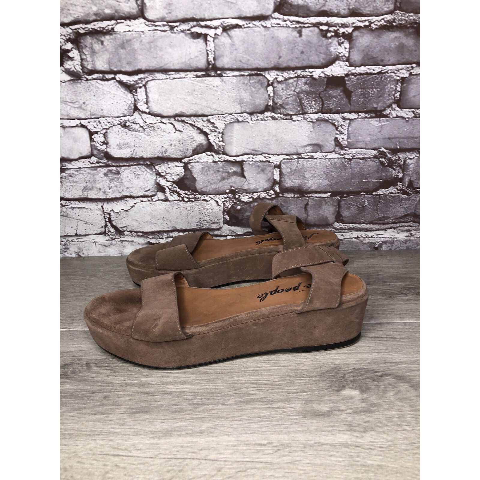 Free People Free People Plum Taupe Suede Platform Ankle Strap Sandals Wo Size US 8 / IT 38 - 18 Thumbnail