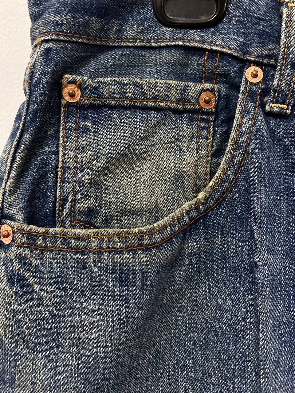 vintage levis 504 very nice design denim