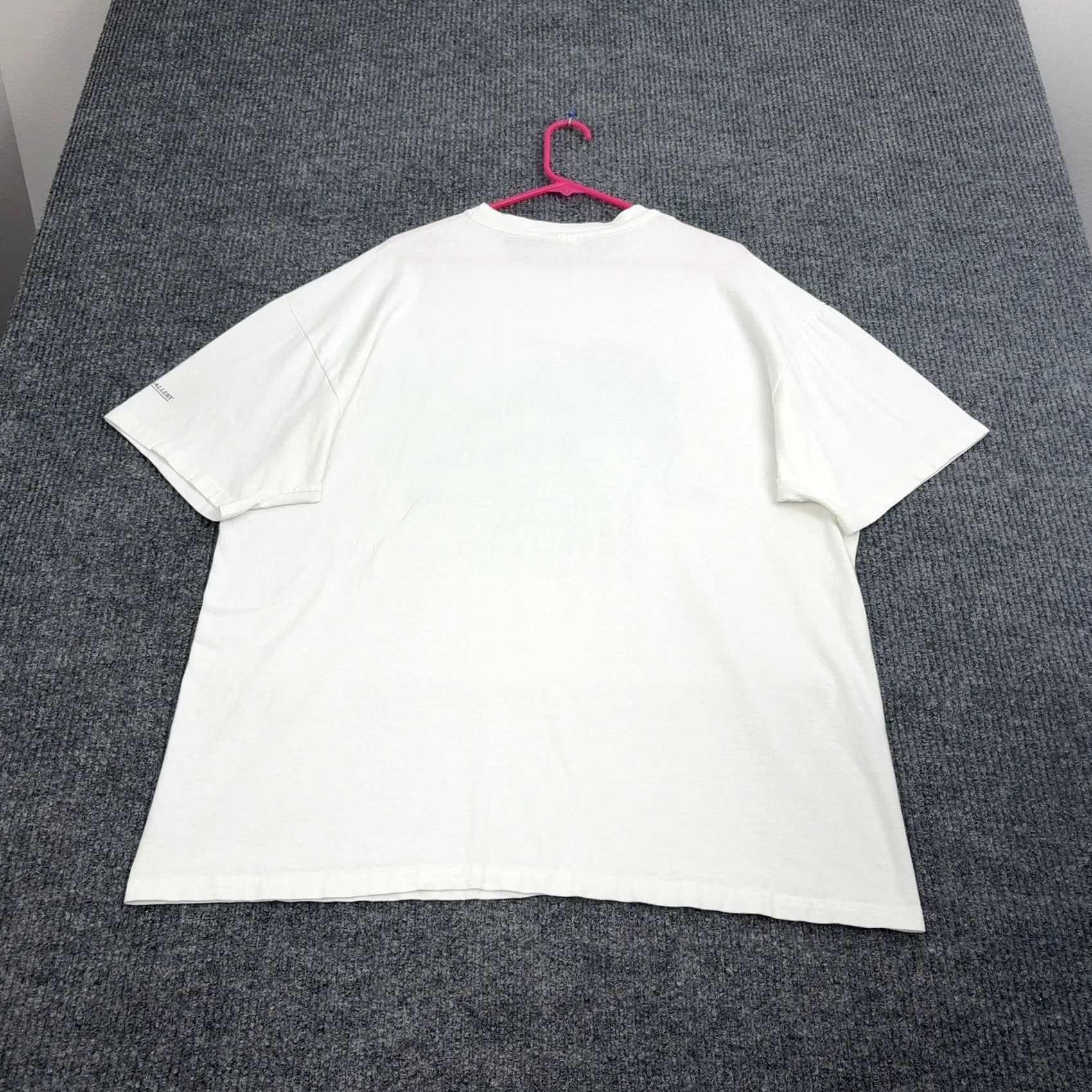 Hanes VINTAGE Hanes T Shirt Mens 2XL White Cotton Martha's Vineyard Oak Bluffs 90s Graphic Tee Mens Size US XXL / EU 58 / 5 - 7 Thumbnail