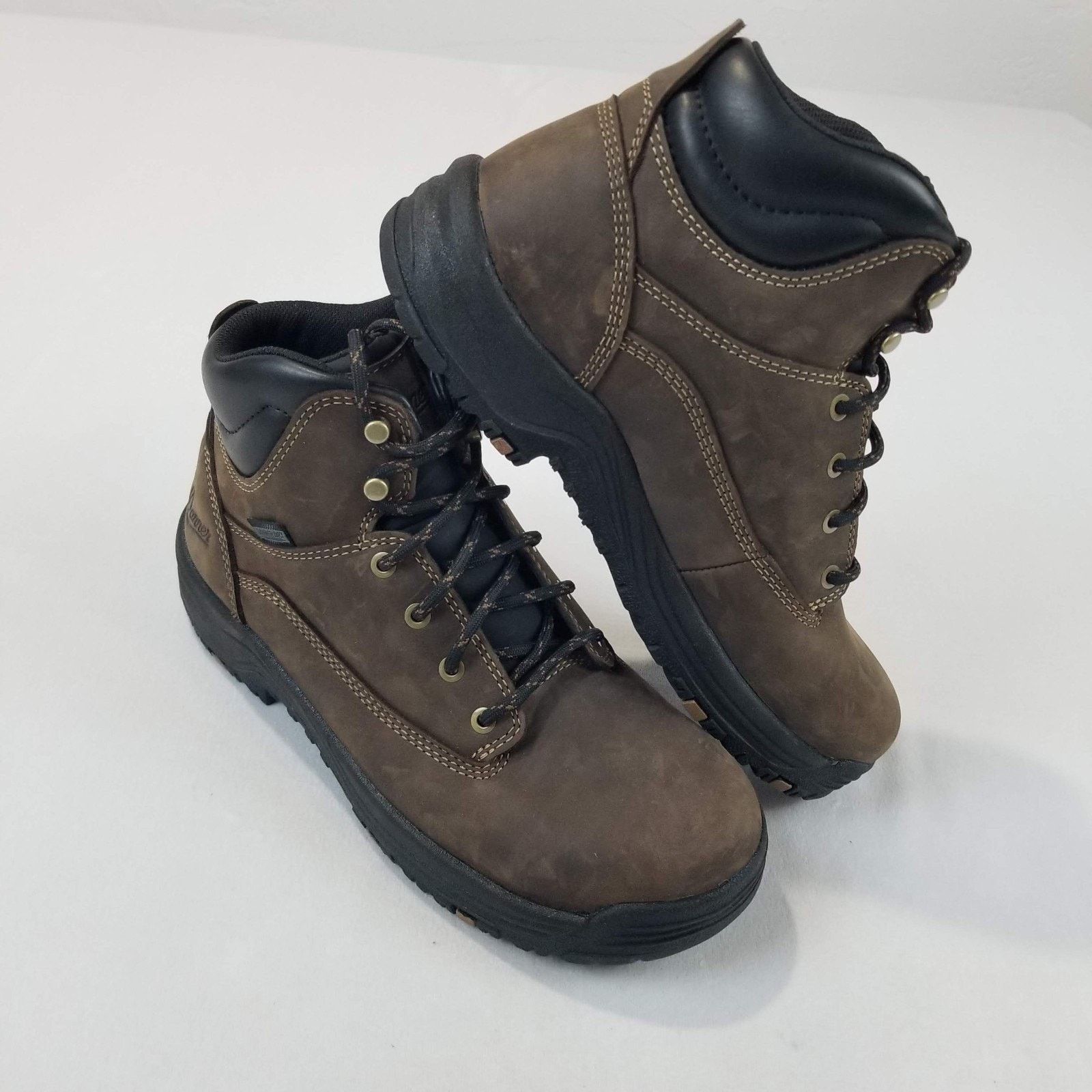 Danner Danner Womens Work Boot 7M Brown Caliper 5” EH SR ASTM 19460 Size US 7 / IT 37 - 2 Thumbnail
