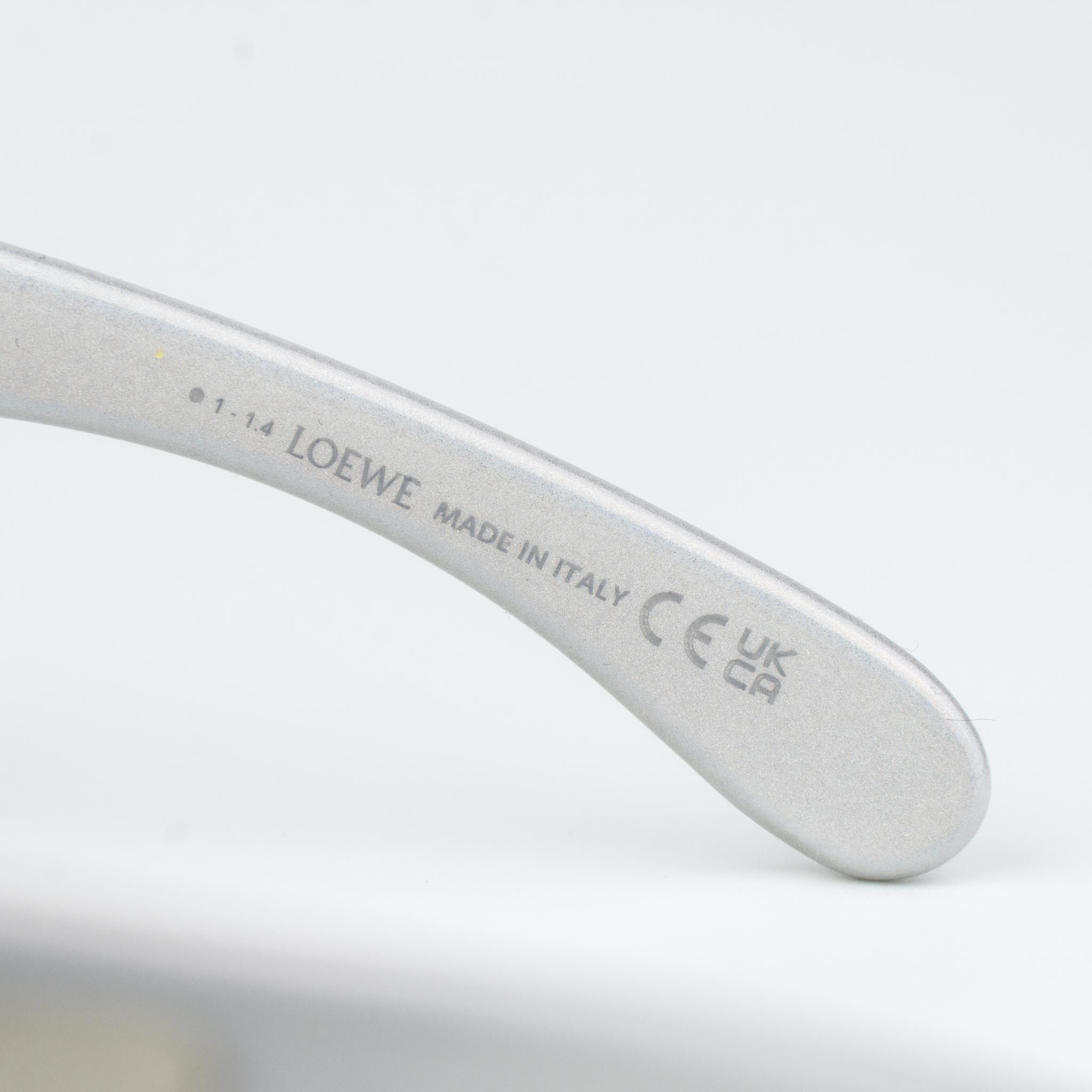 Loewe Loewe X PAULA'S IBIZA Sunglasses LW40132I 24C NEW AUTHENTIC Size ONE SIZE - 7 Thumbnail