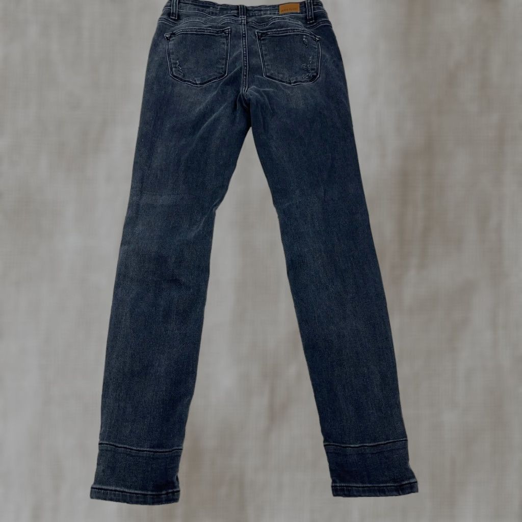 Vintage Judy Blue Jeans Women 5 27 Skinny Mid Rise Black Wash Distressed Comfort Pocket Denim Jeans Women 27in Regular Black Judy Blue Modern Classic Mens? Size 27" / US 4 / IT 40 - 1 Thumbnail