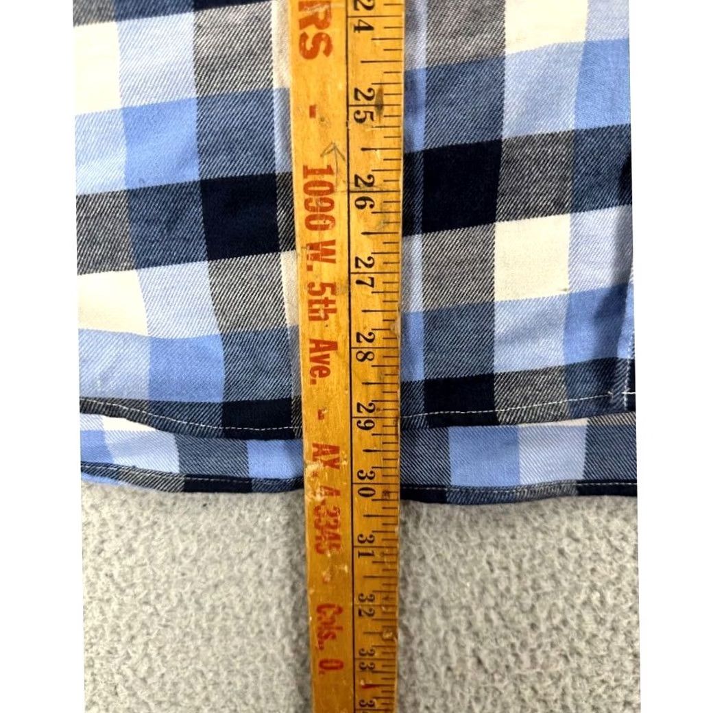 Vintage L.L. Bean Shirt Adult 2XL Blue Checkered Traditional Fit Flannel Button-Up Mens Shirt Size US XXL / EU 58 / 5 - 7 Thumbnail