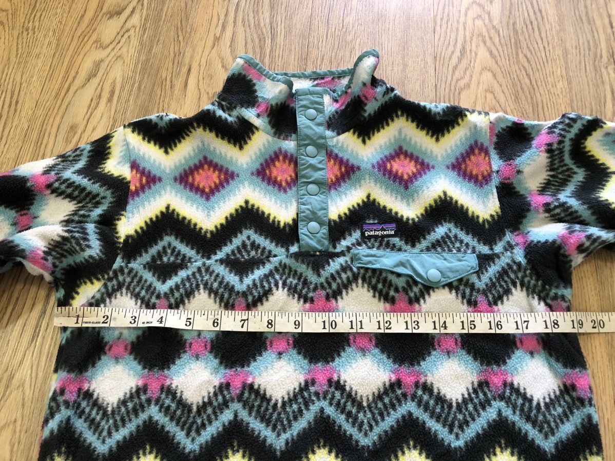 Patagonia × Vintage Patagonia Synchilla Navajo youth snap button Tshirt Size XS / US 0-2 / IT 36-38 - 4 Thumbnail