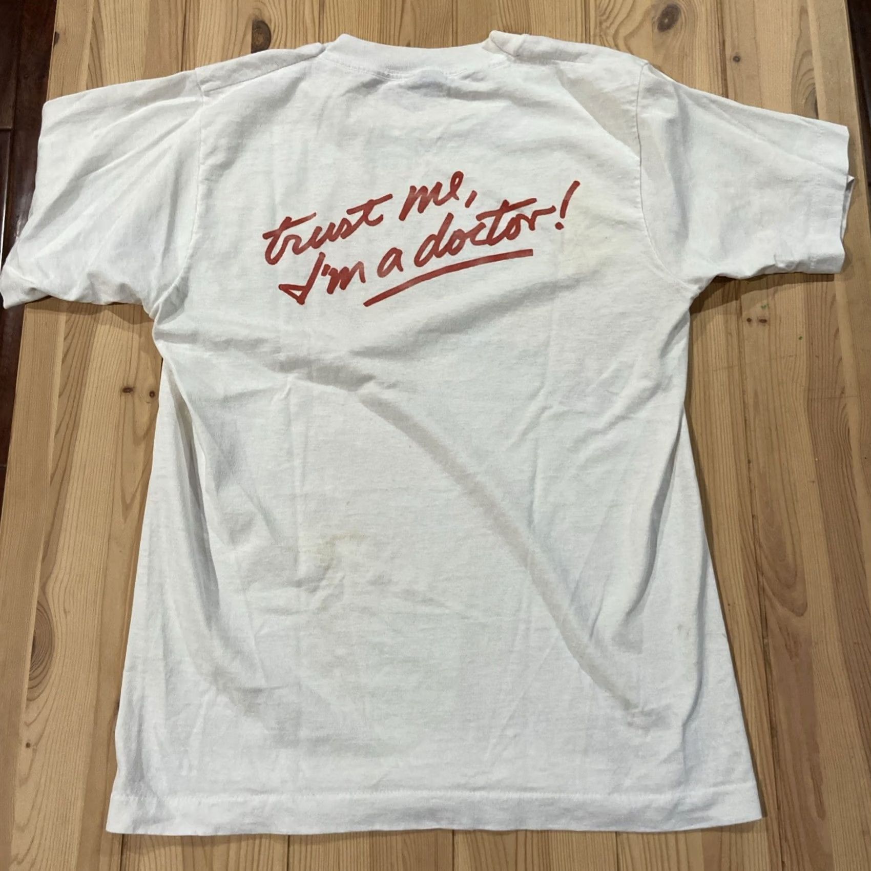 Vintage VINTAGE 90's Screenstars Race Car Shirt Mens Short Sleeve T-Shirt White Size M Cars 90s Theme Funny Trust Me Im A Real Doctor Size US M / EU 48-50 / 2 - 7 Thumbnail