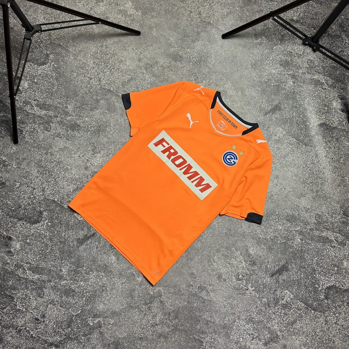 Puma Mens Puma Graphosser Zurich 2014 home orange soccer jersey Size US M / EU 48-50 / 2 - 1 Thumbnail