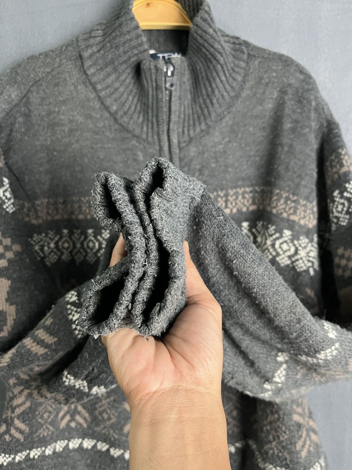 Aran Isles Knitwear × Homespun Knitwear × Vintage KNIT ZIP UP SWEATER TURTLE NECK MOOSE DESIGN Size US L / EU 52-54 / 3 - 7 Thumbnail