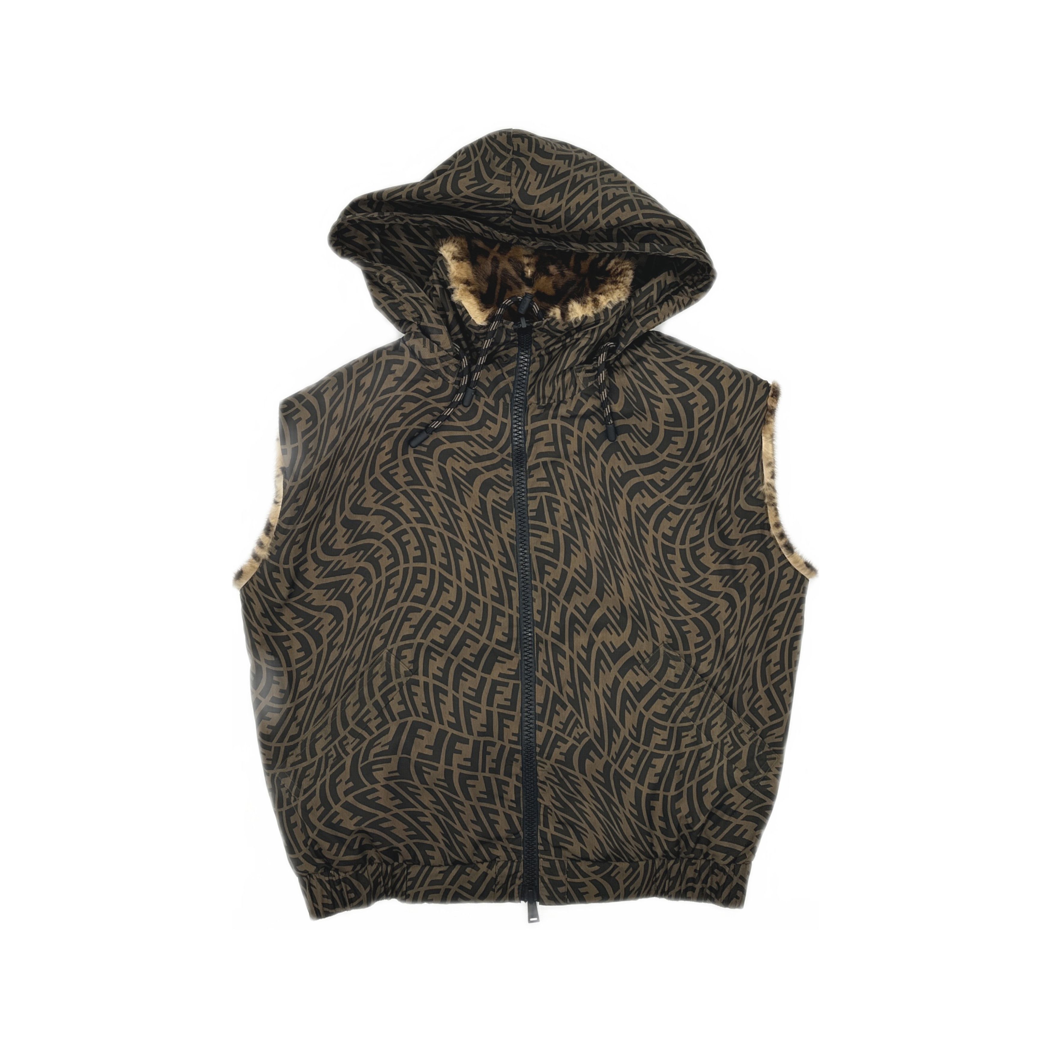 Fendi Fendi Reversible FF Logo Fur Jacket Size 36 Size XS / US 0-2 / IT 36-38 - 1 Thumbnail
