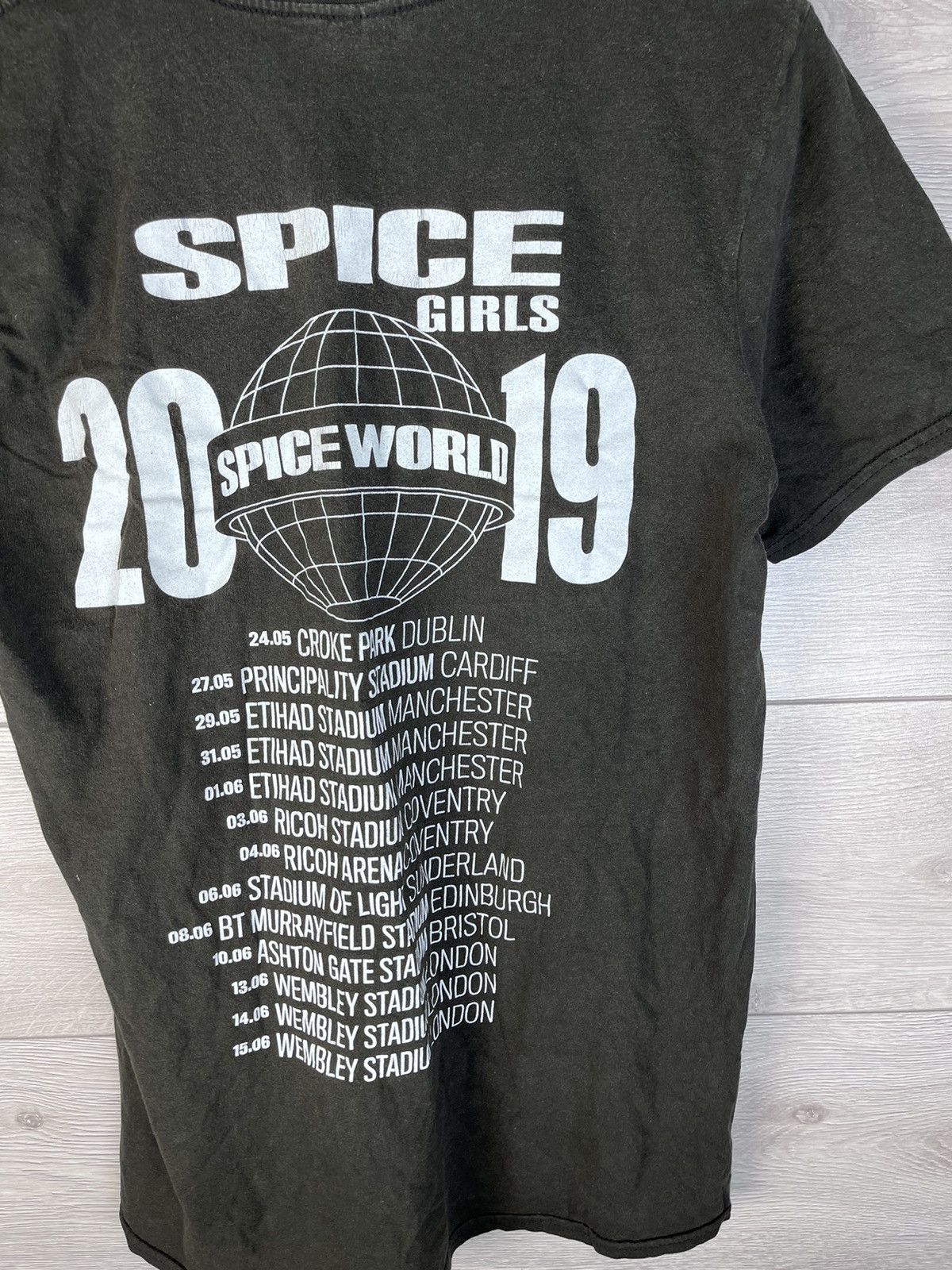 Japanese Brand Mens t-shirt Spice Girls 2019 size S Size US S / EU 44-46 / 1 - 7 Thumbnail