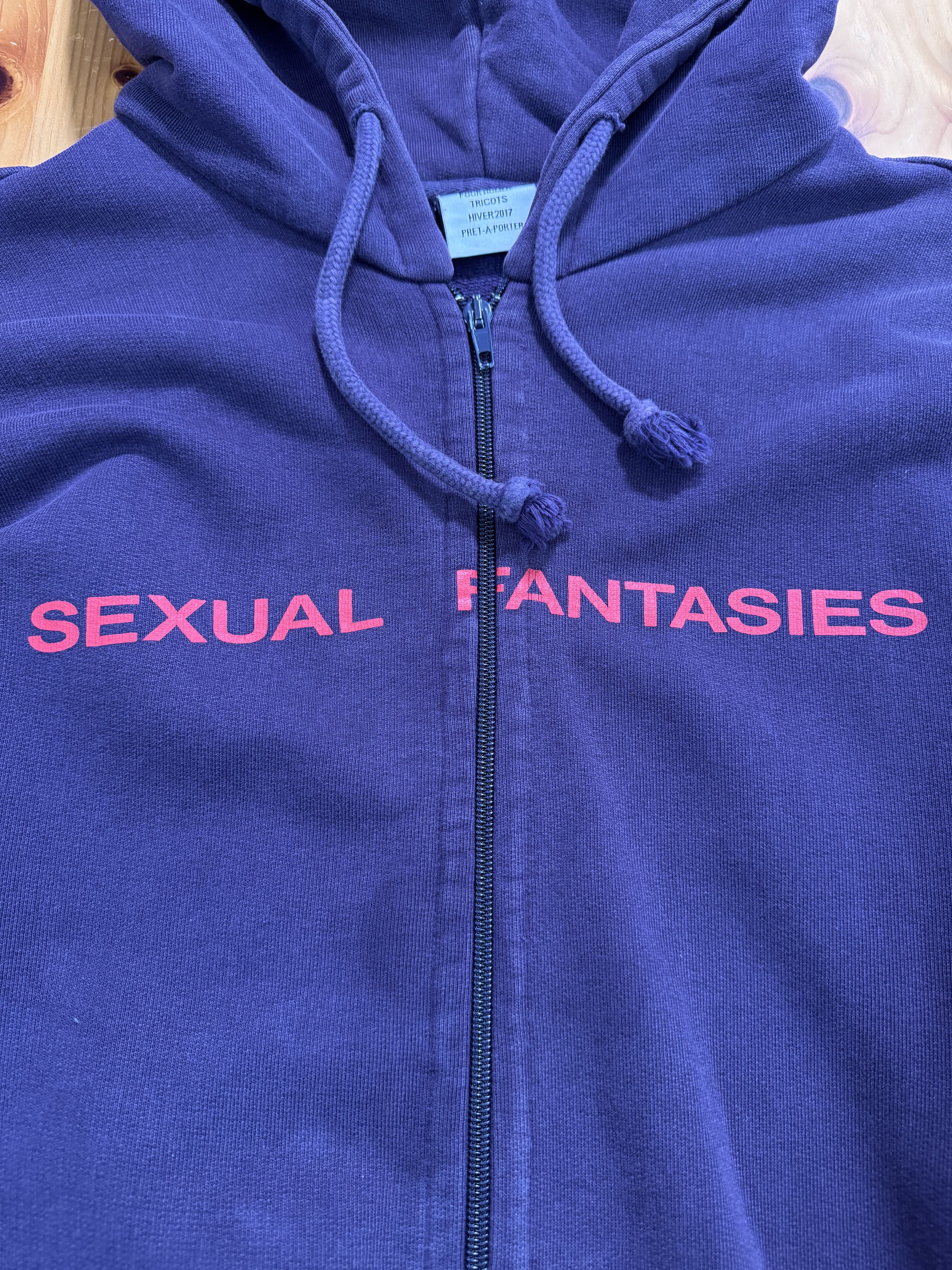 Vetements Vetements Sexual Fantasies DSM exclusive zip dover Size US S / EU 44-46 / 1 - 2 Thumbnail
