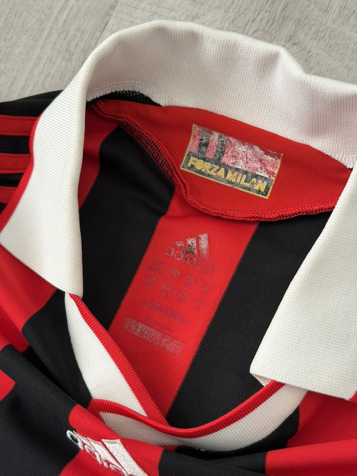 Adidas AC Milan Ronaldinho Jersey 2009 Size US S / EU 44-46 / 1 - 5 Thumbnail