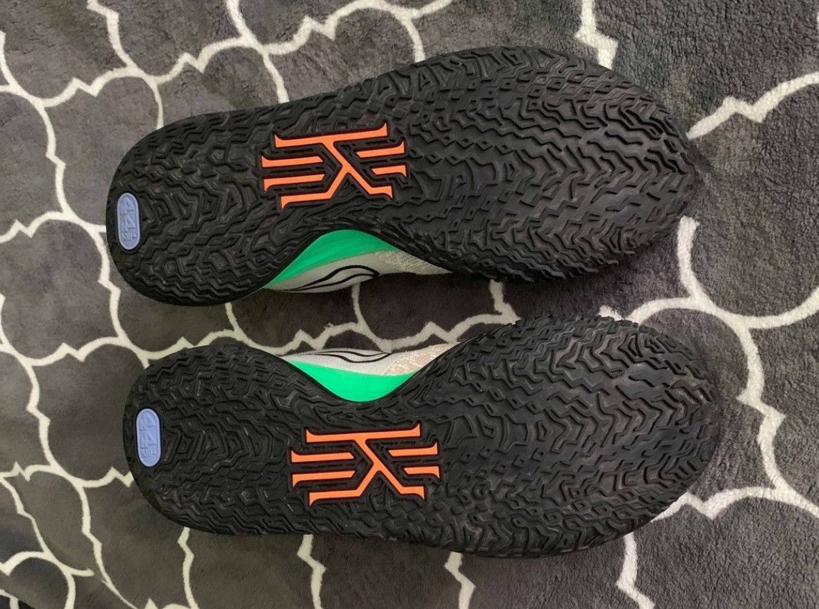 Nike Nike Kyrie 7 “visions” Size US 10.5 / EU 43-44 - 5 Thumbnail