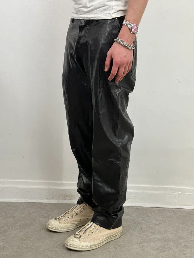 Versace 2000s Versace Black Lined Faux Leather Pants Size US 32 / EU 48 - 3 Thumbnail