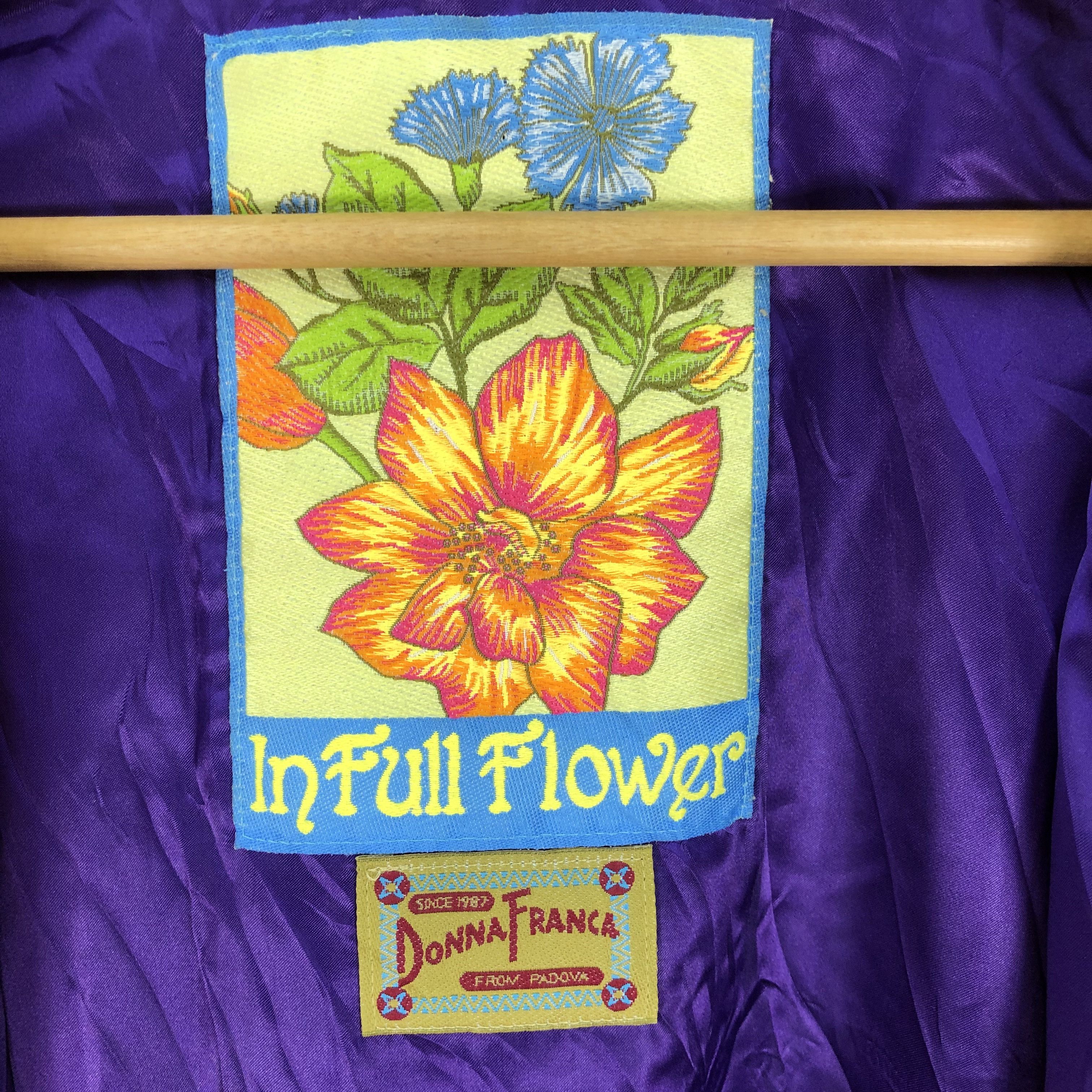 Japanese Brand × Vintage Vintage 90s In Full Flower Donna Franca Puffer Ski Jackets Size US L / EU 52-54 / 3 - 11 Thumbnail