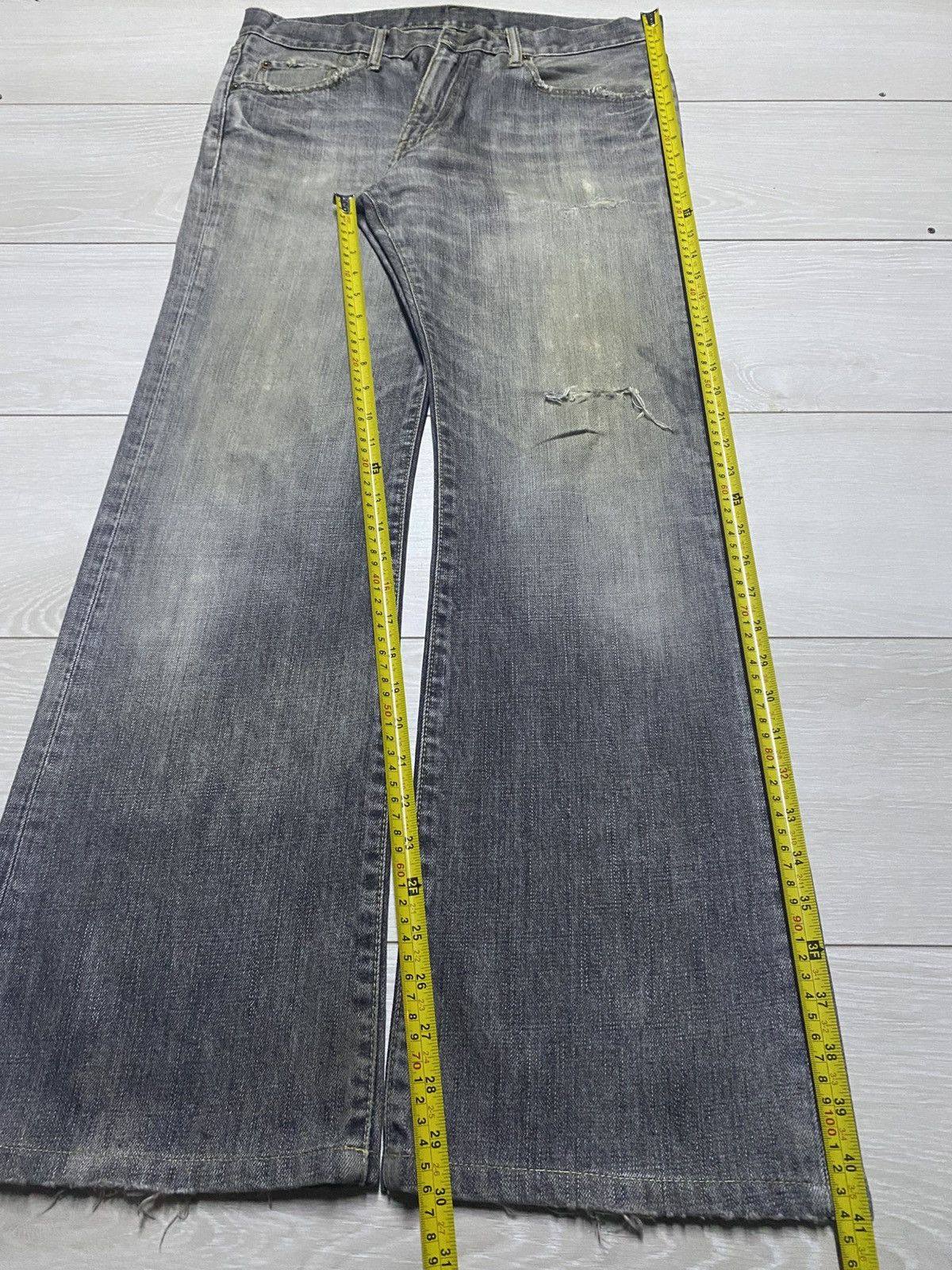 Undercover × Uniqlo Vintage Uniqlo B002 Grey Denim Distressed Flare Bootcut Jean Size US 33 - 13 Thumbnail