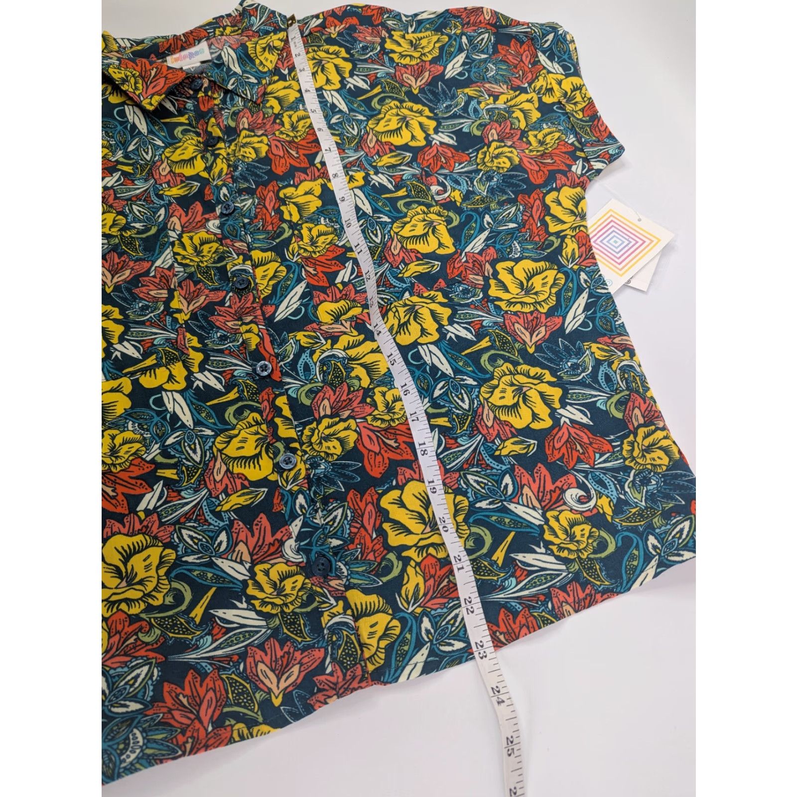 Vintage NWT LuLaRoe Amy Autumn Floral Woven Rayon Button Shirt Cap Sleeve Top XS Womens Size XS / US 0-2 / IT 36-38 - 3 Thumbnail