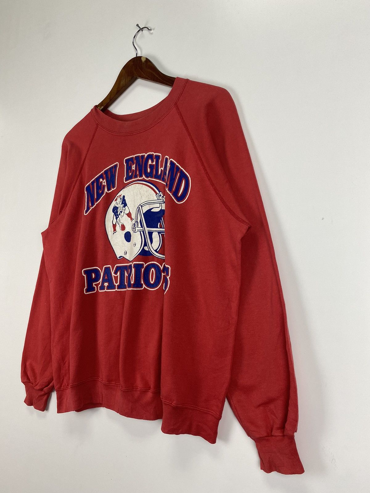 NFL × Vintage Vintage 80’s New England Patriots sweatshirt Size US L / EU 52-54 / 3 - 4 Thumbnail