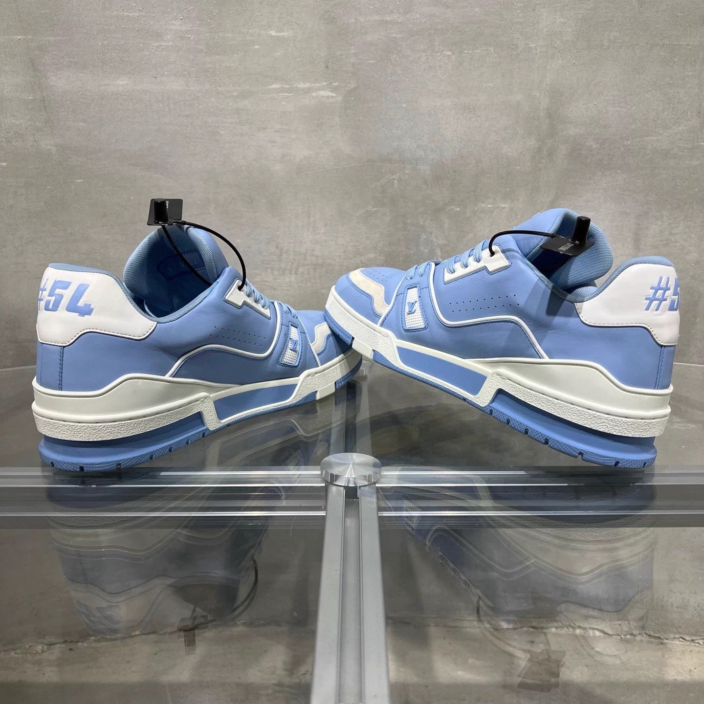 Louis Vuitton LV Trainer white blue UK8/42 Size US 9 / EU 42 - 5 Thumbnail