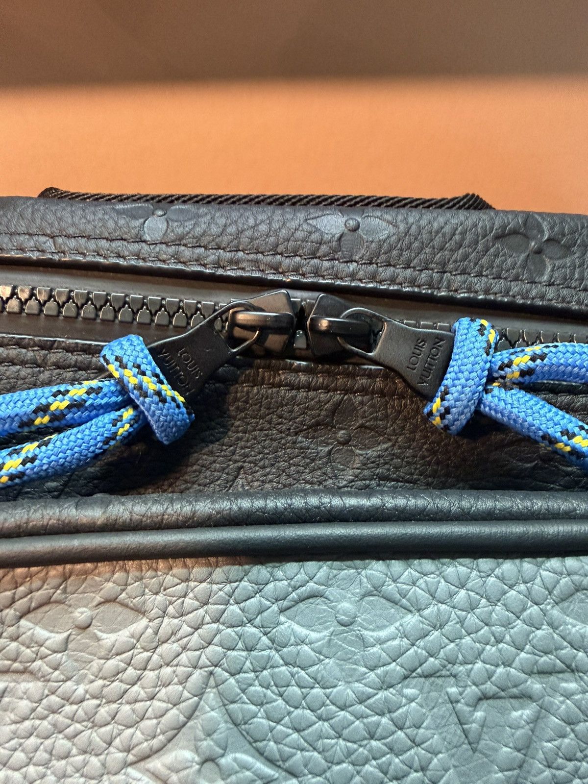 Louis Vuitton Louis Vuitton Discovery Backpack Black Blue Monogram Rare LV Size ONE SIZE - 6 Thumbnail