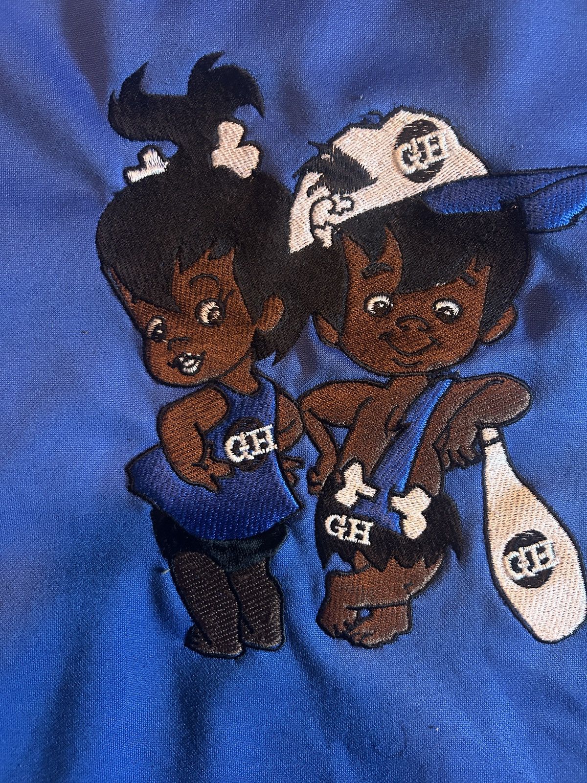 Vintage (Offers) Rare Vintage “GH” Flinstones Long Sleeve Sweatshirt Size US L / EU 52-54 / 3 - 7 Thumbnail