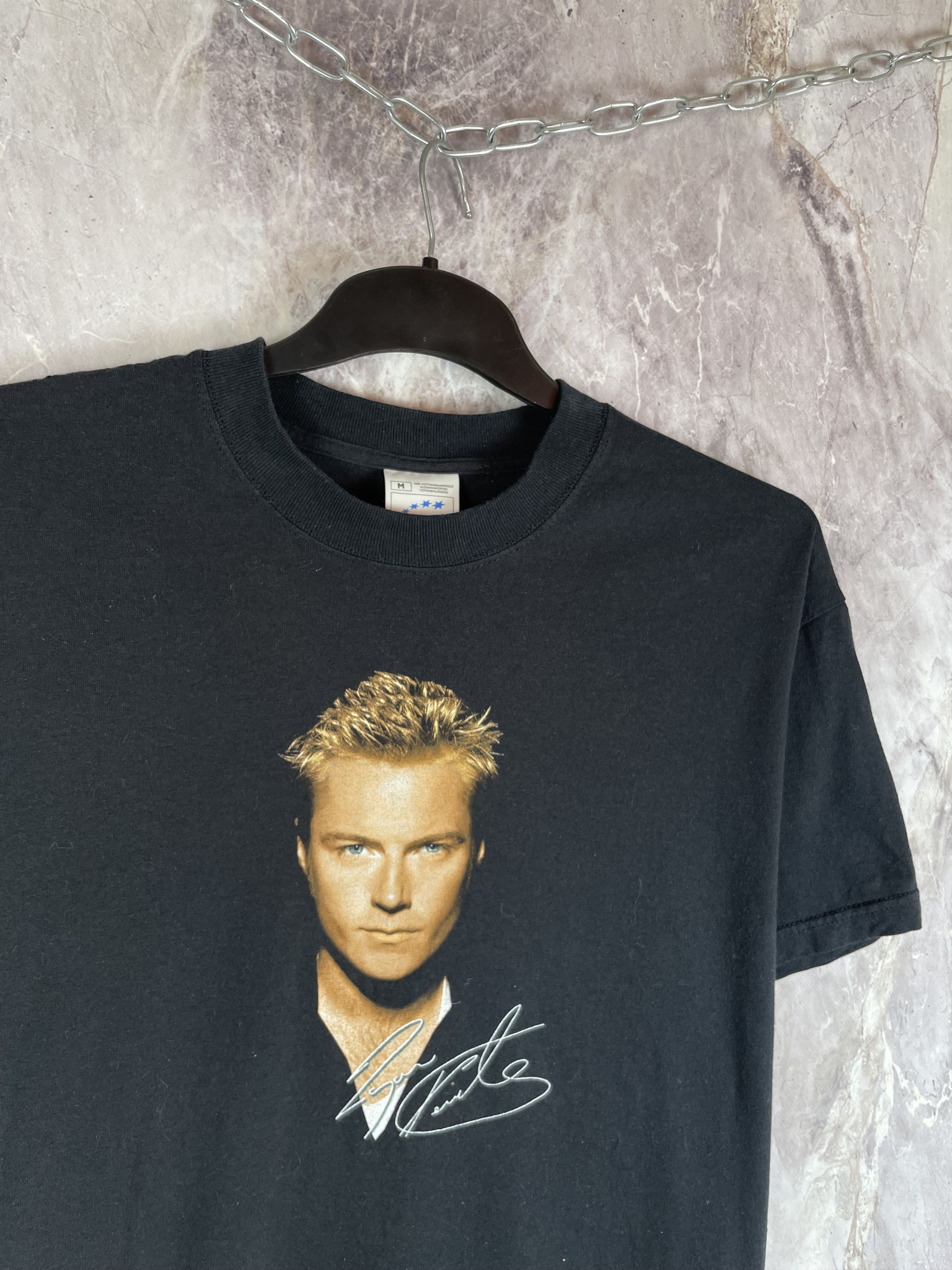 Band Tees Vintage Ronan Keating T-shirt, Boyzone t-shirt, Size US M / EU 48-50 / 2 - 4 Thumbnail