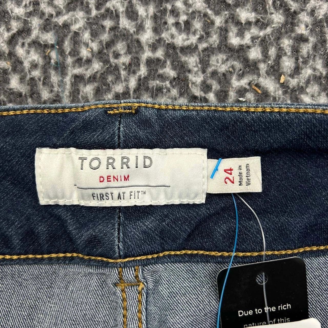 Torrid Torrid Jegging Crop Jeans Women 24 Faded Denim Cuffed 44x22 Size 24" / US 00 / IT 34 - 2 Thumbnail