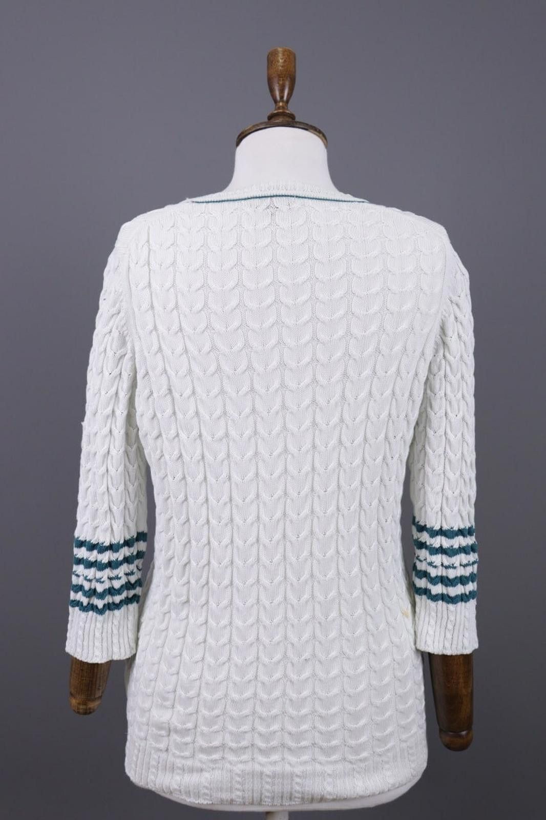 Designer Burberry London White Striped Knit V-Neck Sweater Size 40 Size US M / EU 48-50 / 2 - 10 Thumbnail