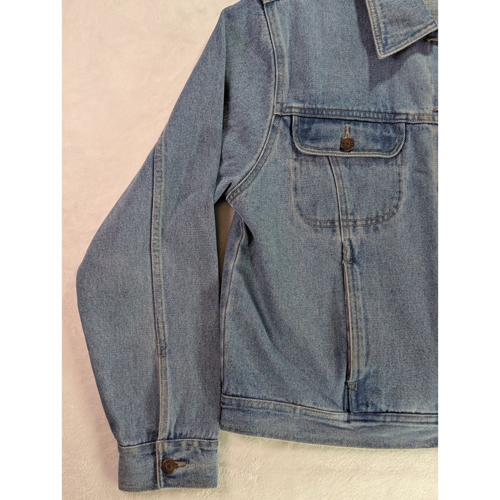 Bill Blass Vintage Bill Blass Denim Jacket L Blue 100% Cotton Jean Size L / US 10 / IT 46 - 4 Thumbnail