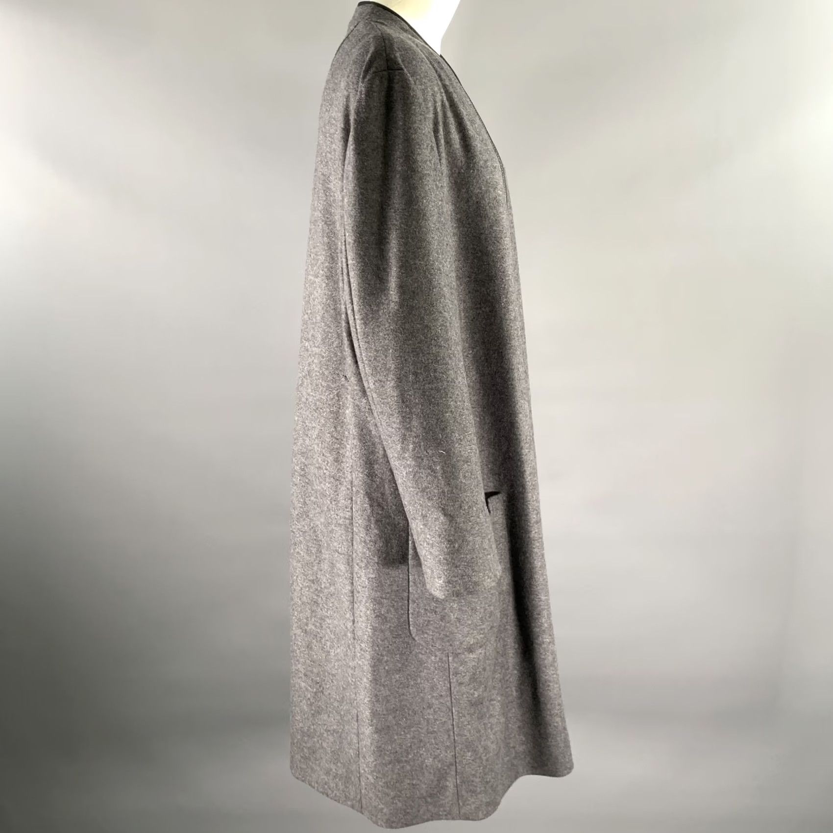 The Row VINTAGE THE ROW Coat Grey Black Wool Lambskin Size 12 Women Dress Coat Wool Lambskin Black Grey 12 Womens Size XL / US 12-14 / IT 48-50 - 3 Thumbnail