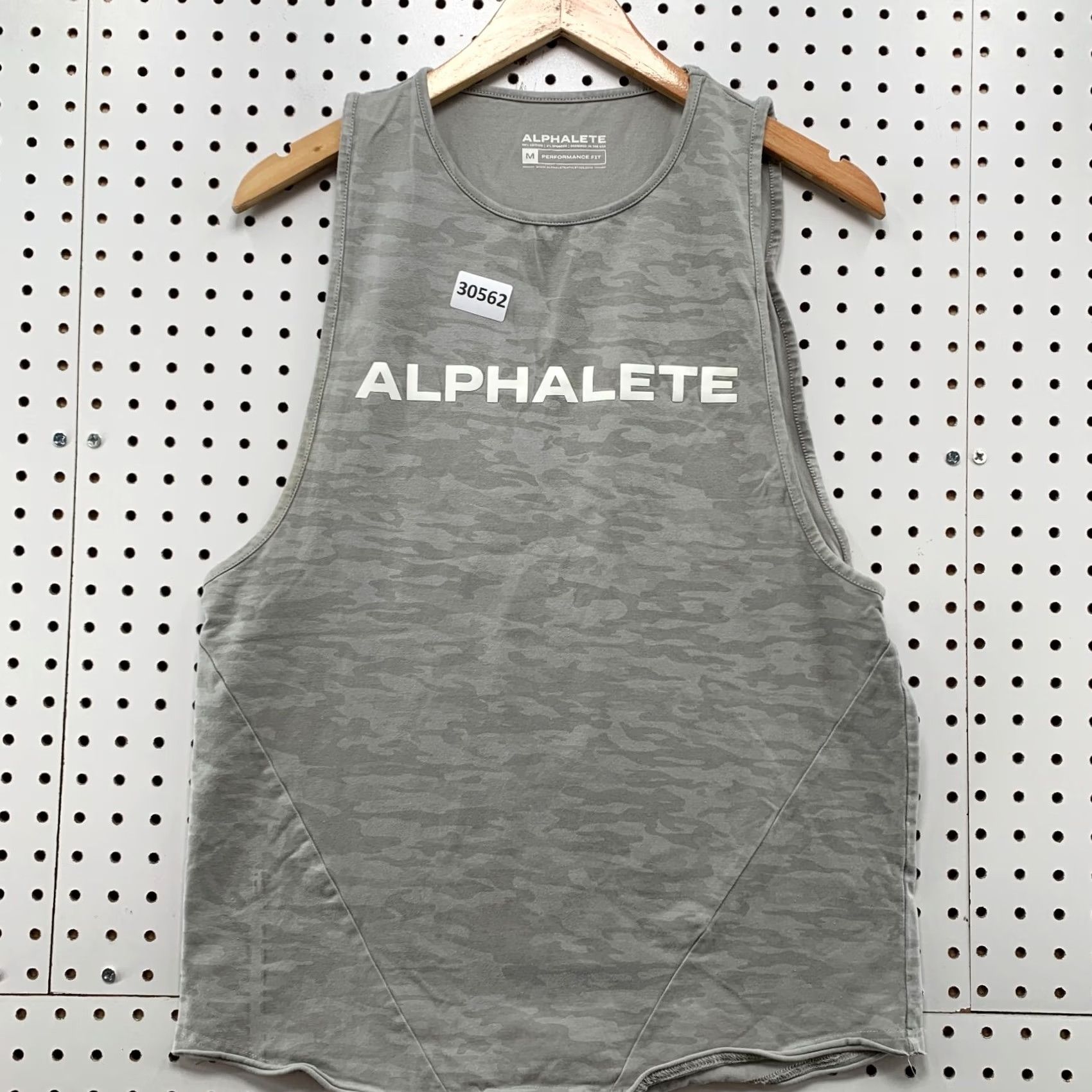 Vintage Alphalete Tank Shirt Women’s Medium Performance Gray Camouflage Size M / US 6-8 / IT 42-44 - 7 Thumbnail